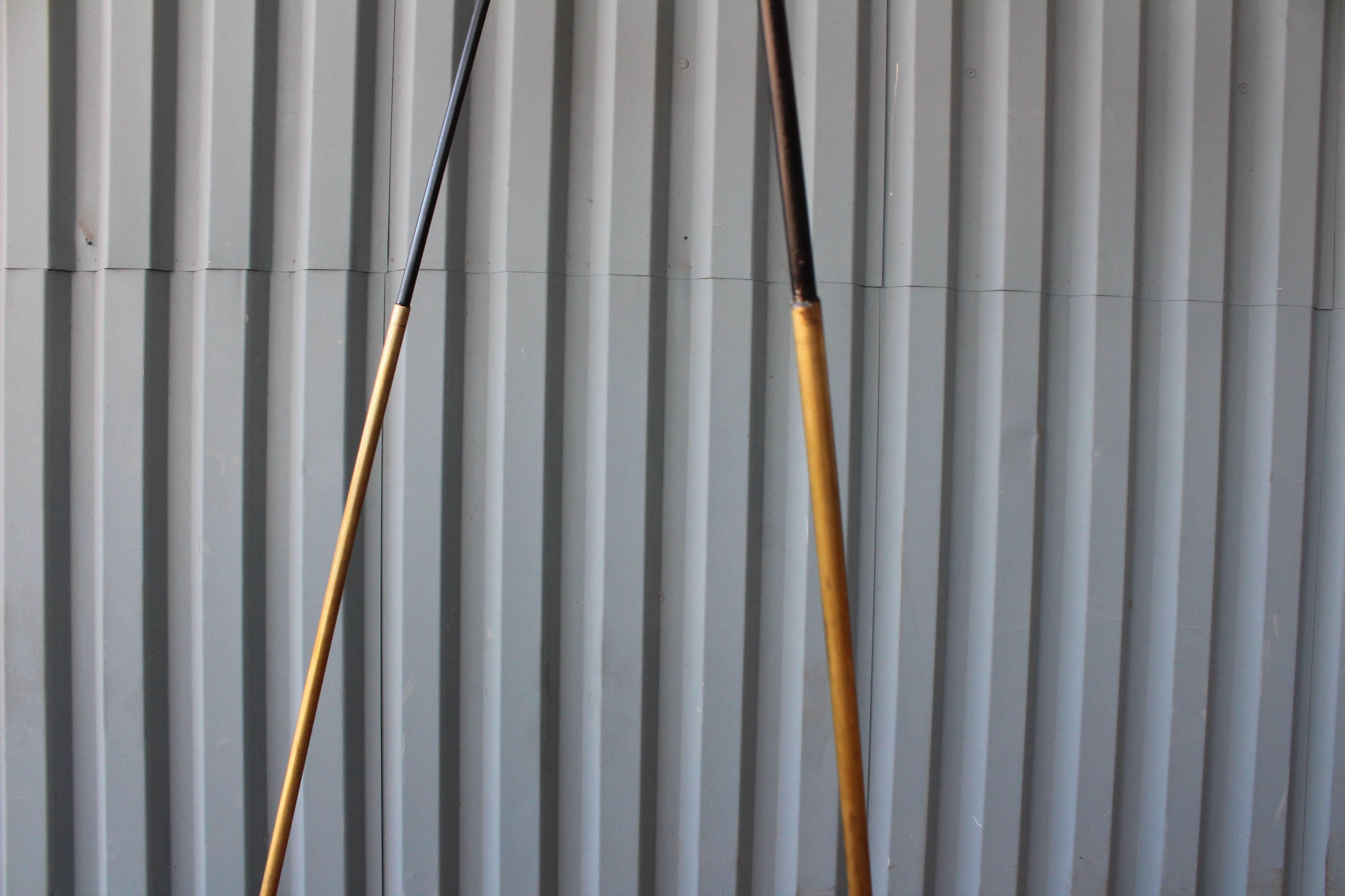 Pair of 1950s Italian Modernist Floor Lamps in the Style of Gino Sarfatti 2