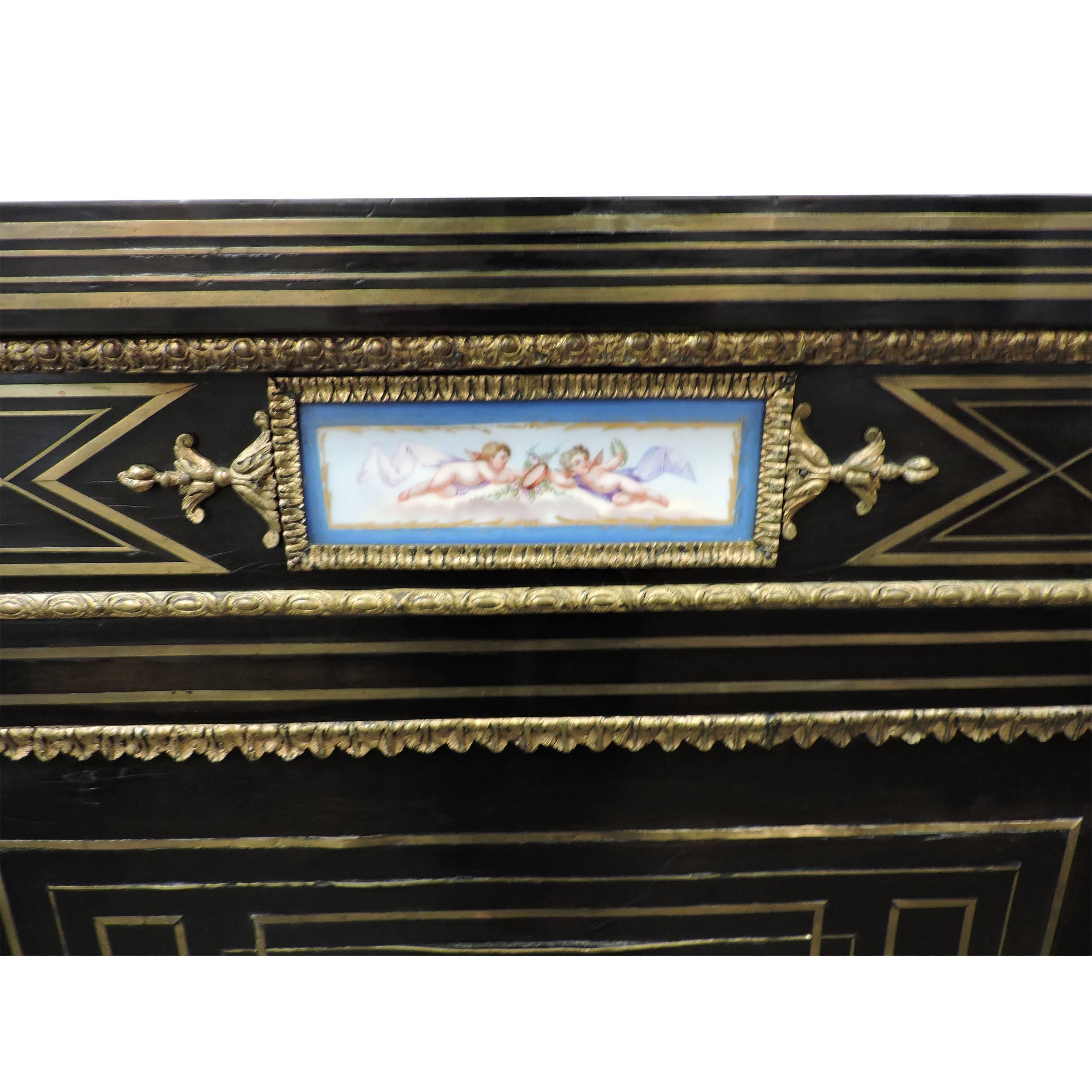 Black Louis Style Commode with Original Bronze Inlay and Mirrors In Good Condition For Sale In Baton Rouge, LA