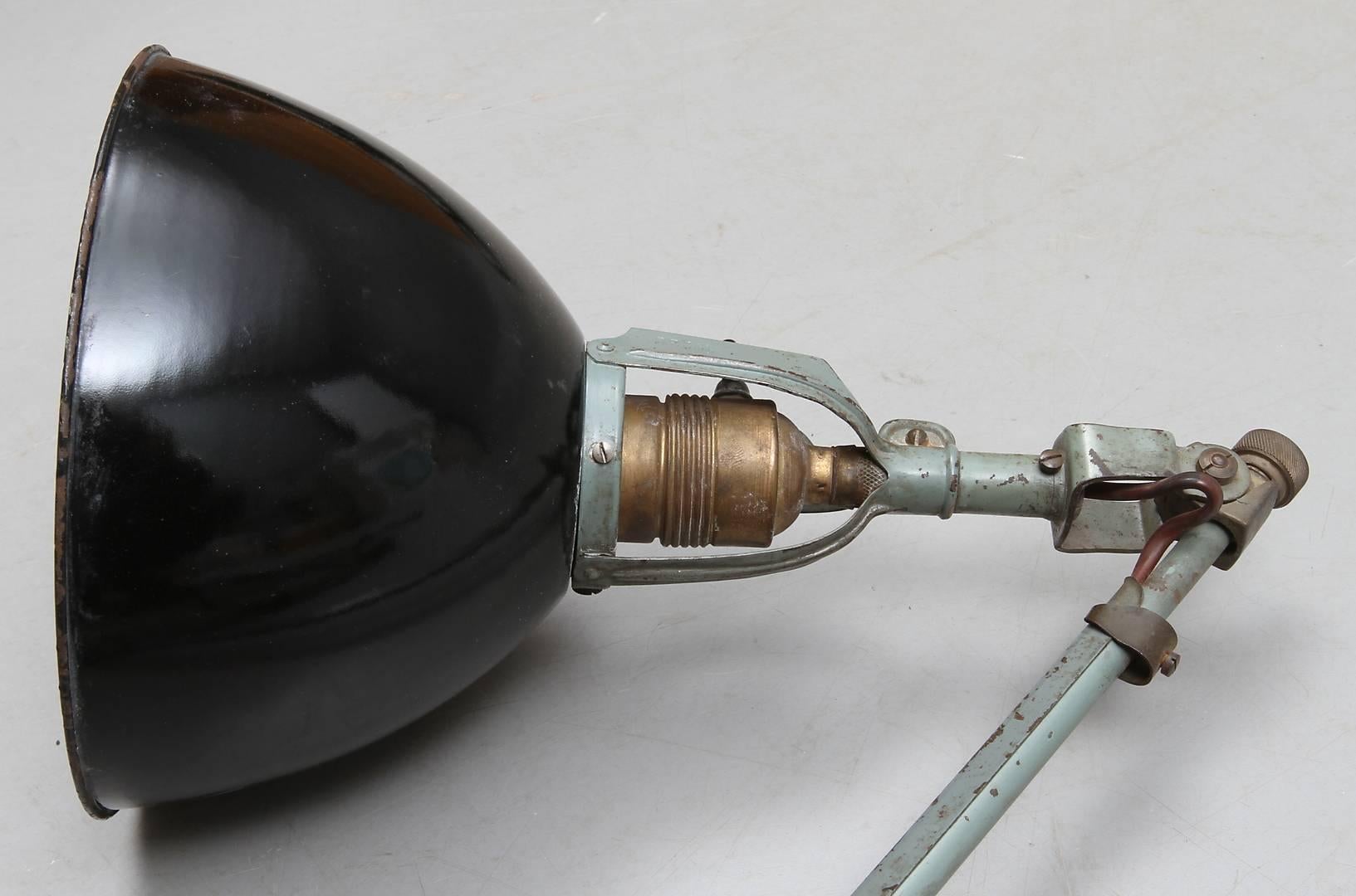 Vintage Curt Fischer Midgard Scissor Wall Lamp, 1920s In Fair Condition In London, GB