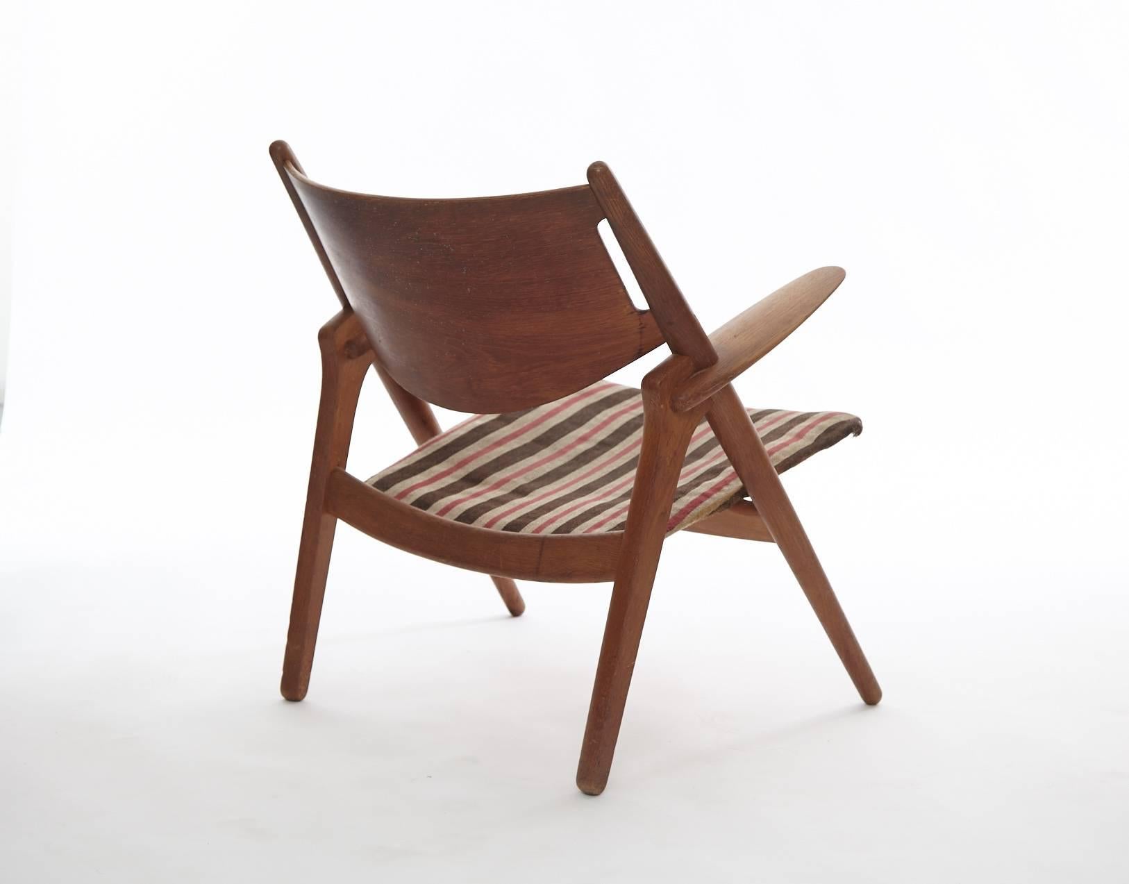 Mid-Century Modern Hans Wegner CH28 Sawbuck Armchair, 1950s, Denmark