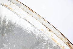 Grand miroir industriel convexe dans son état d'origine
