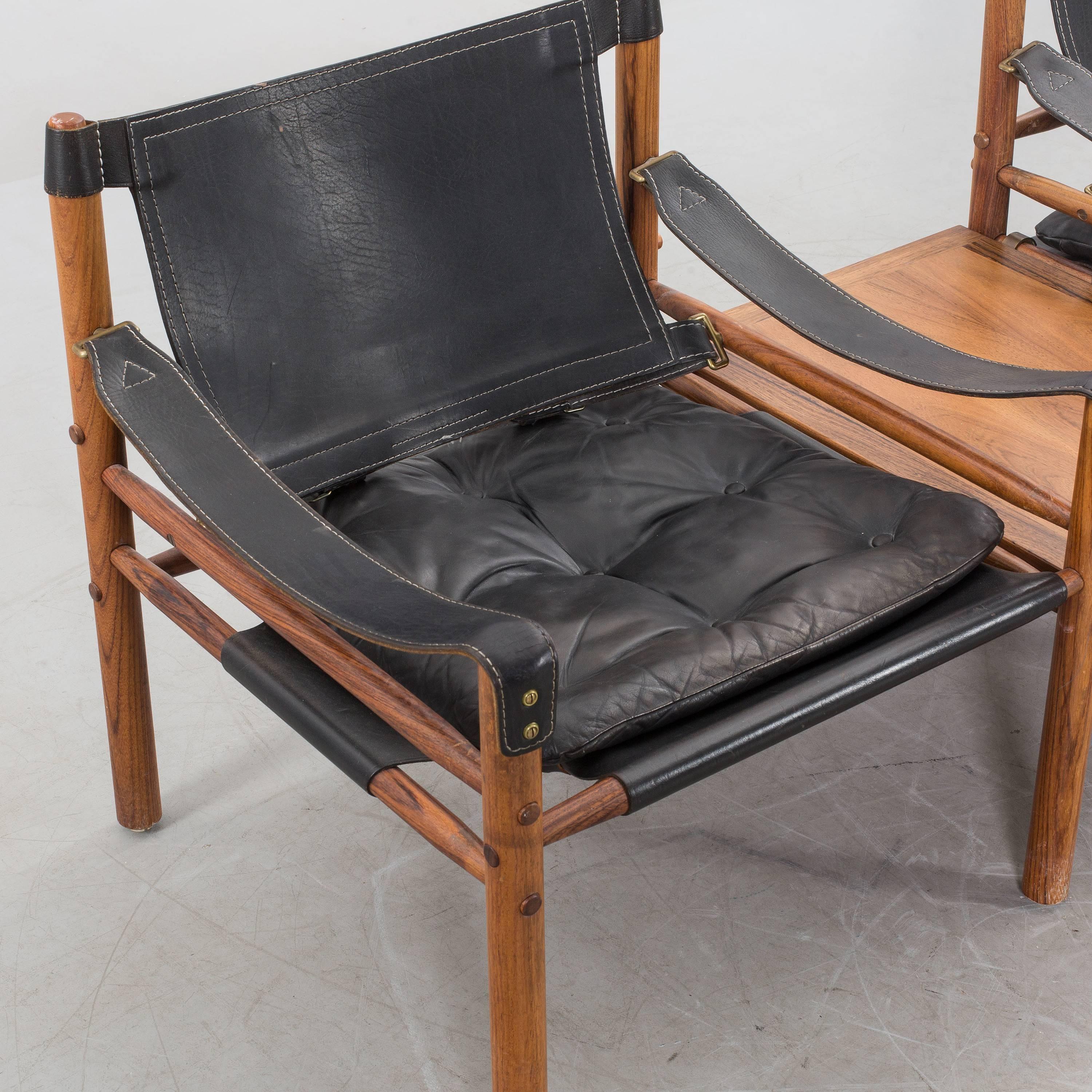Leather Arne Norell Safari Sirocco Chairs in Rosewood with Detachable Table, 1960s 