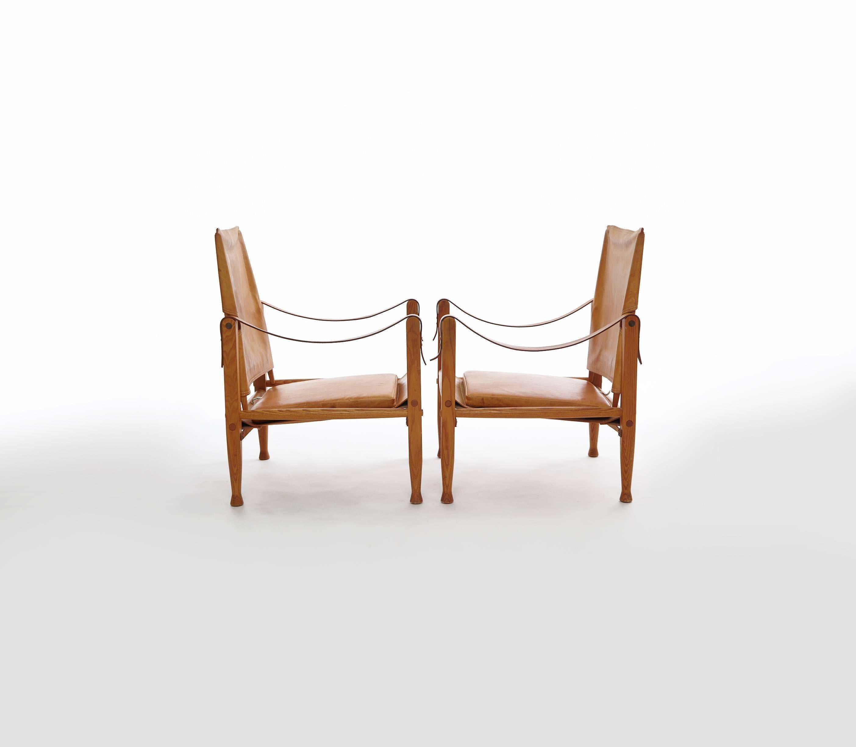 Danish Pair of Kaare Klint Safari Chairs in Tan Leather, Made by Rud Rasmussen, Denmark