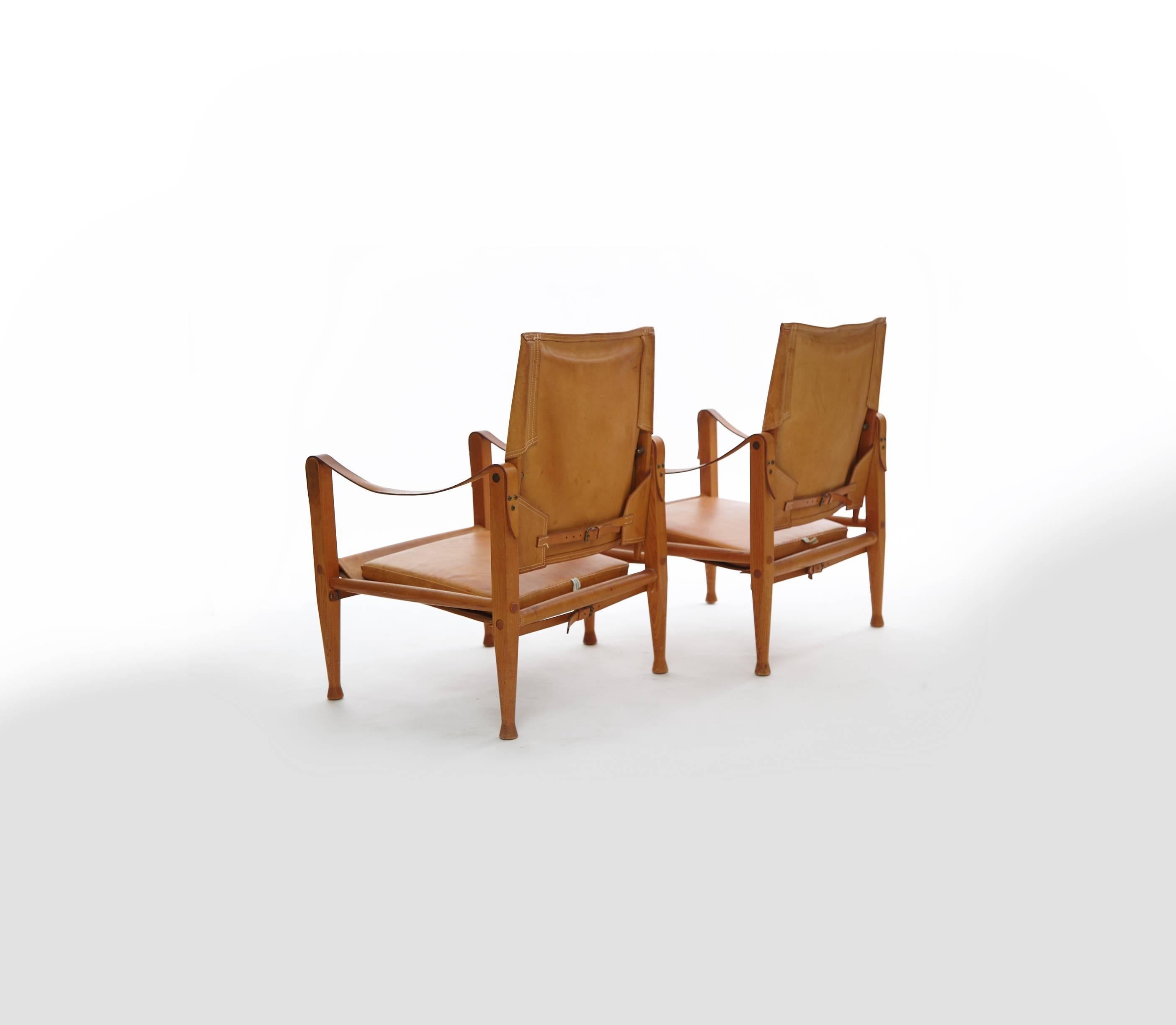 Mid-Century Modern Pair of Kaare Klint Safari Chairs in Tan Leather, Made by Rud Rasmussen, Denmark