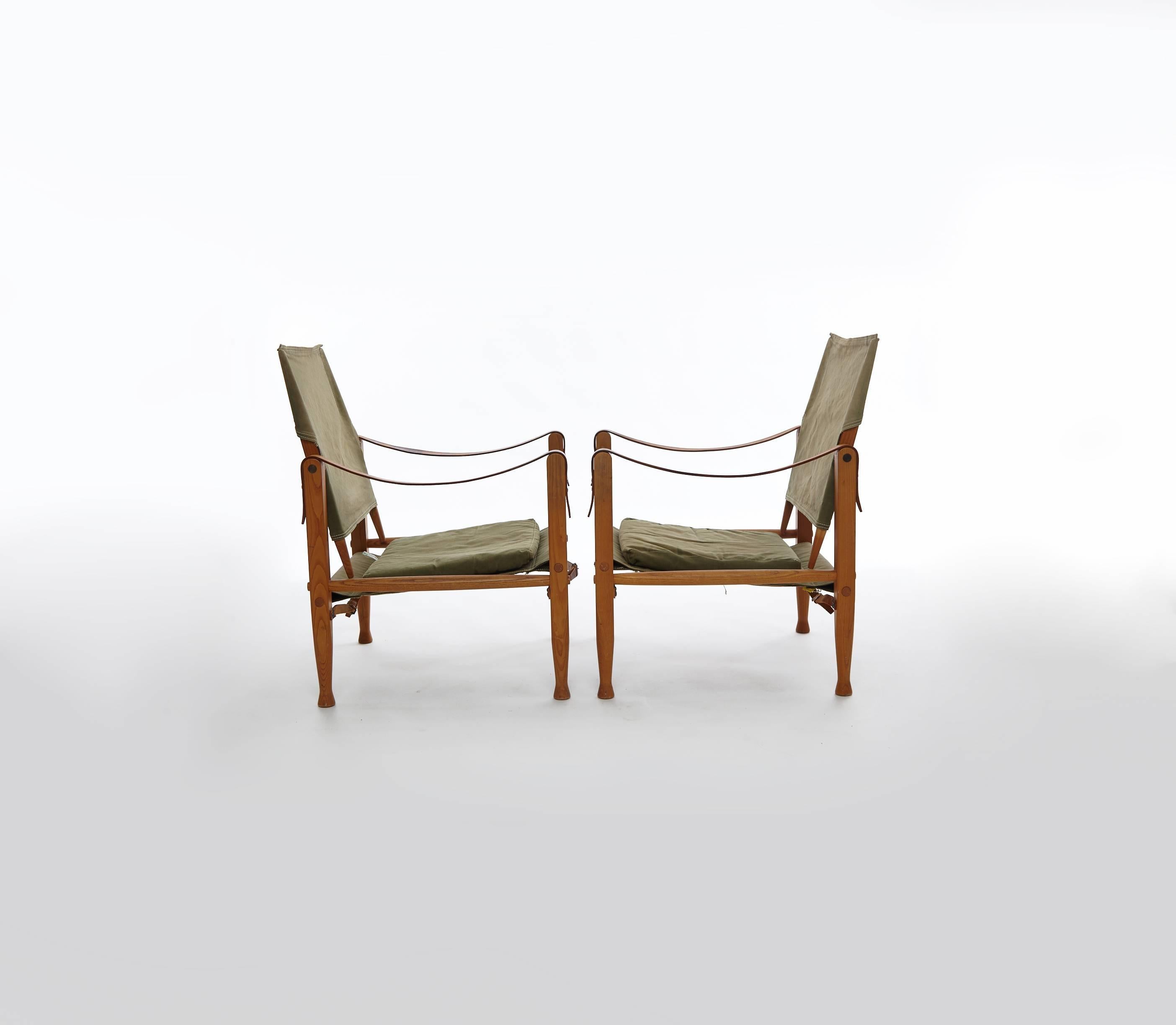 Pair of Kaare Klint Safari Chairs in Canvas, Made by Rud Rasmussen, Denmark In Good Condition In London, GB