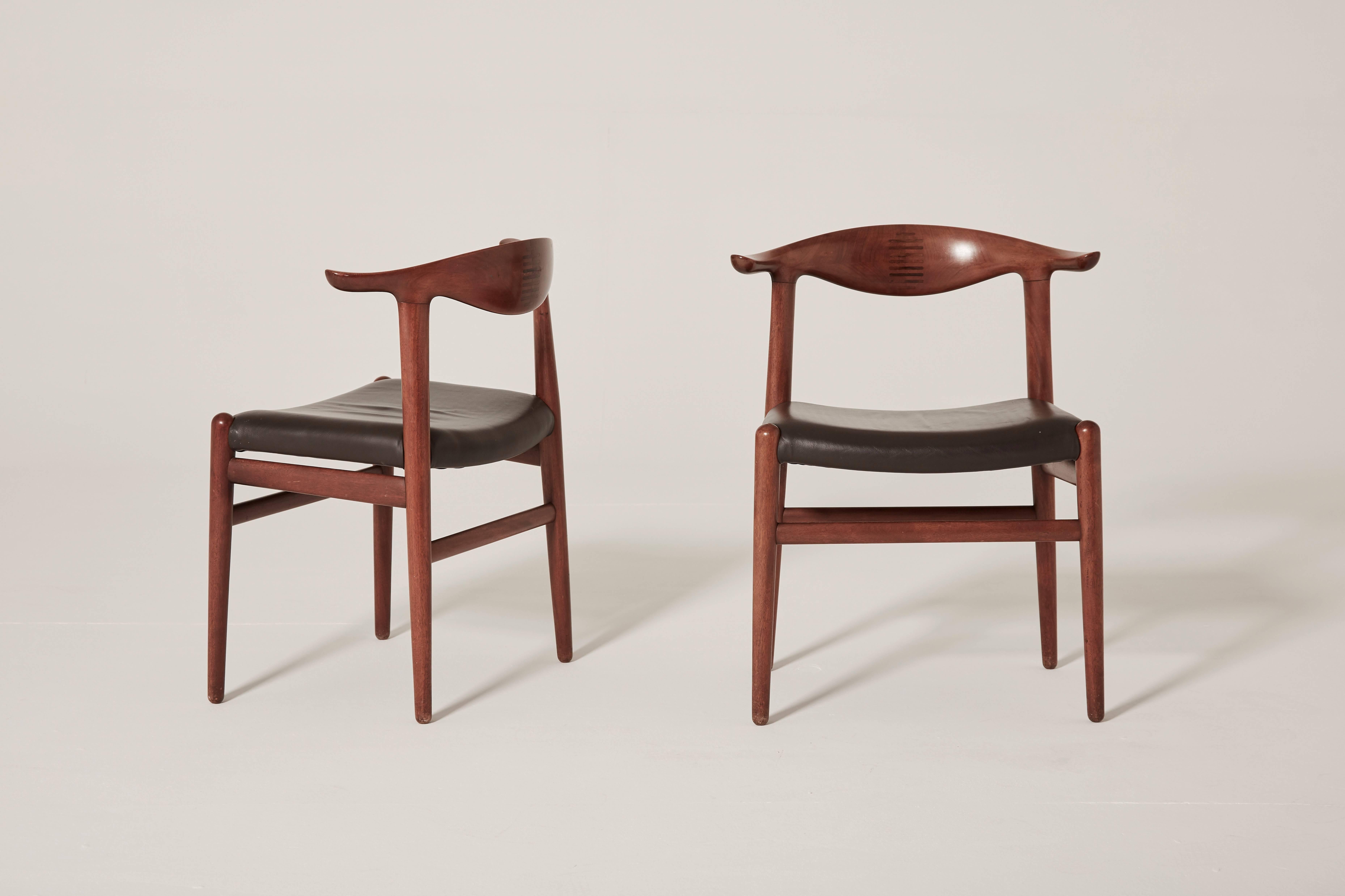 20th Century Hans Wegner Cow Horn Chairs, model JH 505, Johannes Hansen, Denmark, 1950s/60s