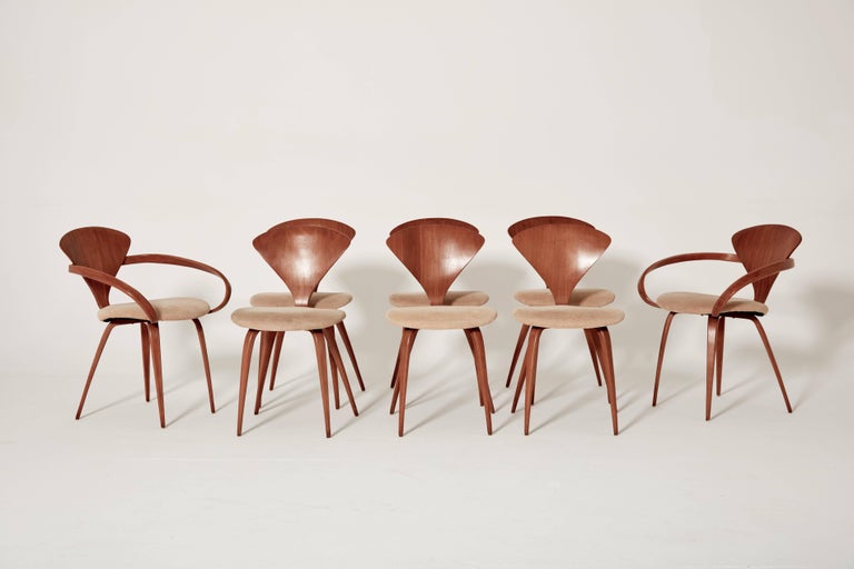 Set Of Eight Norman Cherner Dining Chairs Made By Plycraft In The Usa 1960s