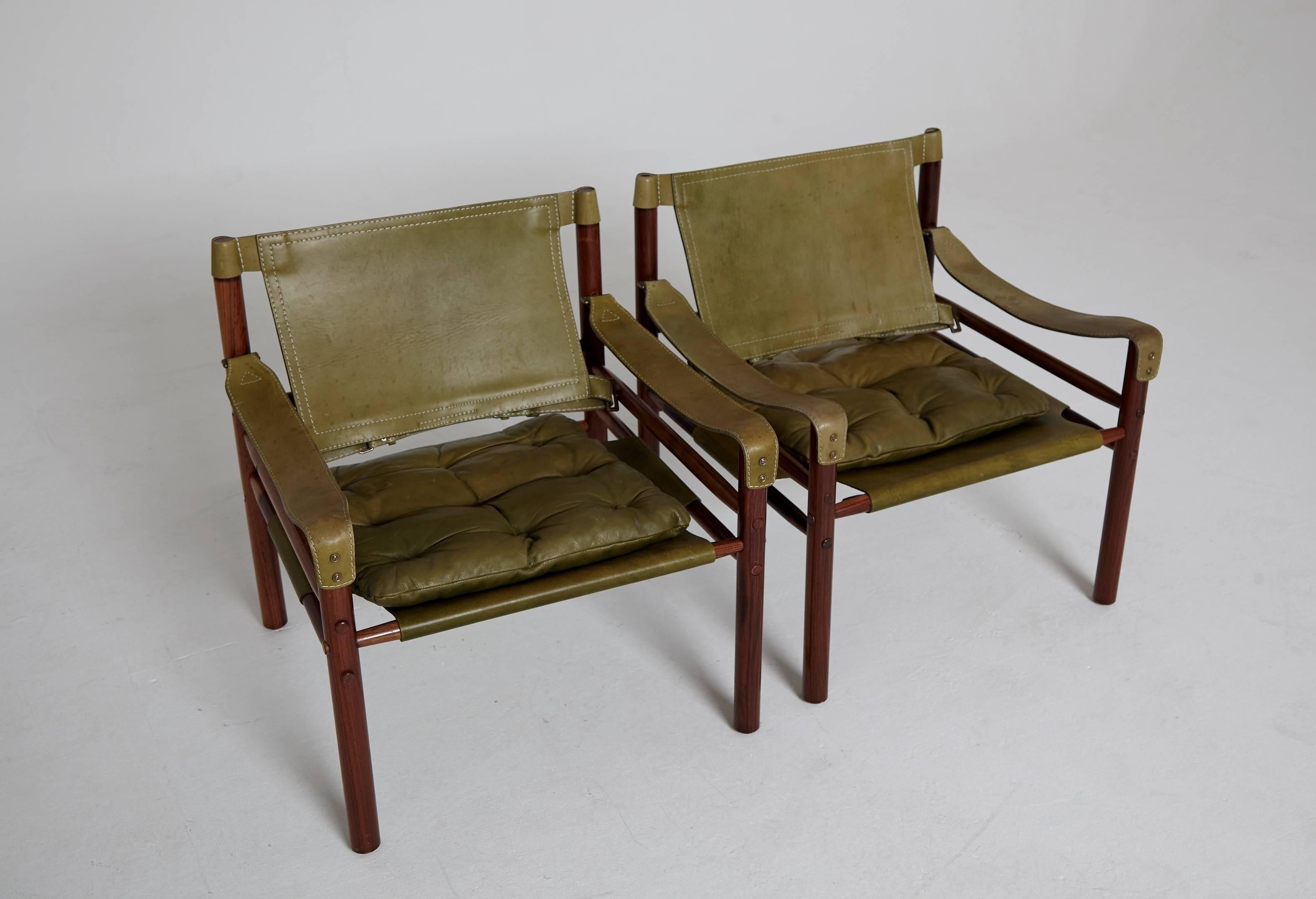 Pair of Green Leather Arne Norell 'Sirocco' Safari Chairs, Sweden, 1960s-1970s 1