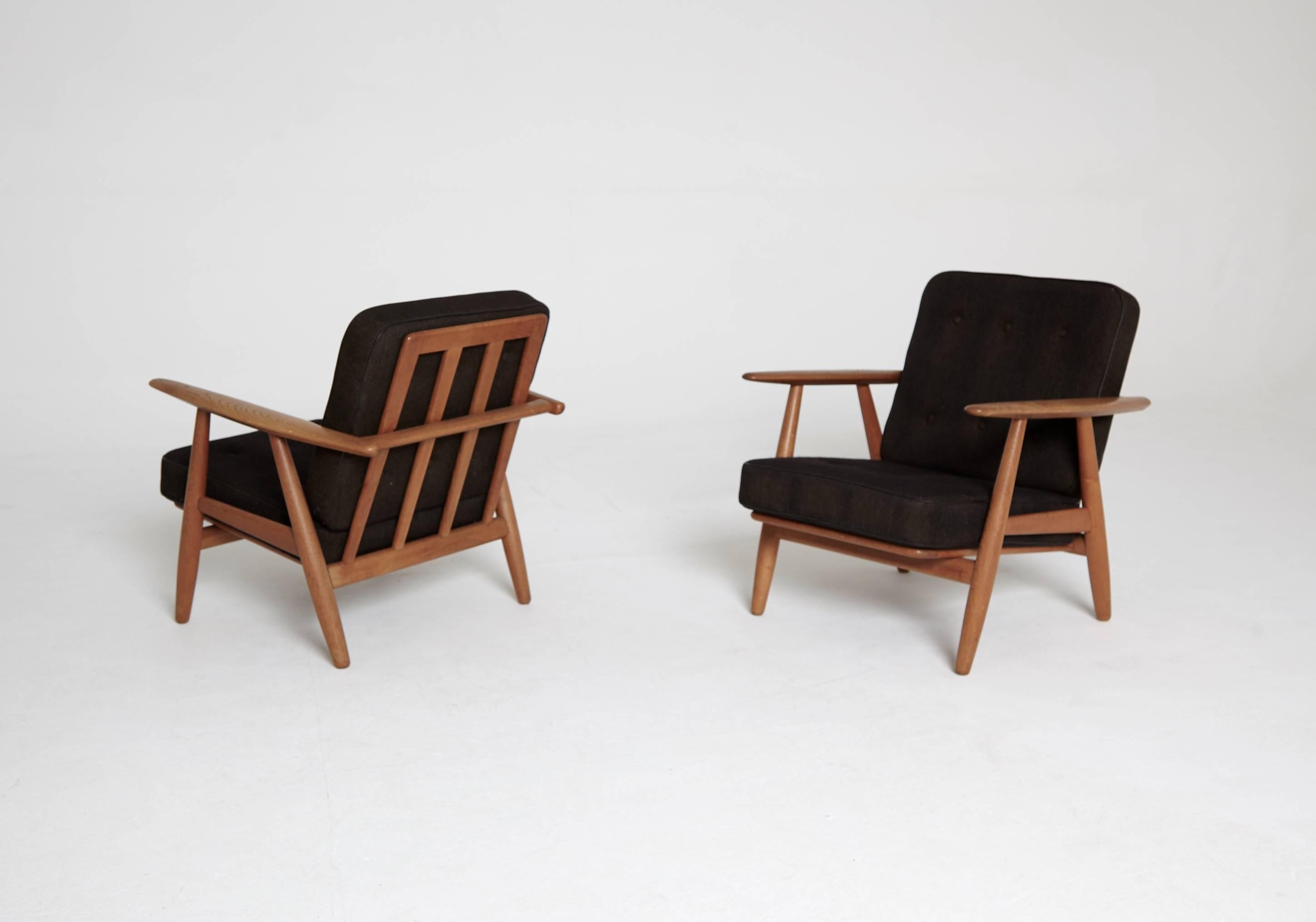 Danish Original Pair of Hans Wegner GE-240 Cigar Chairs, Denmark, 1960s