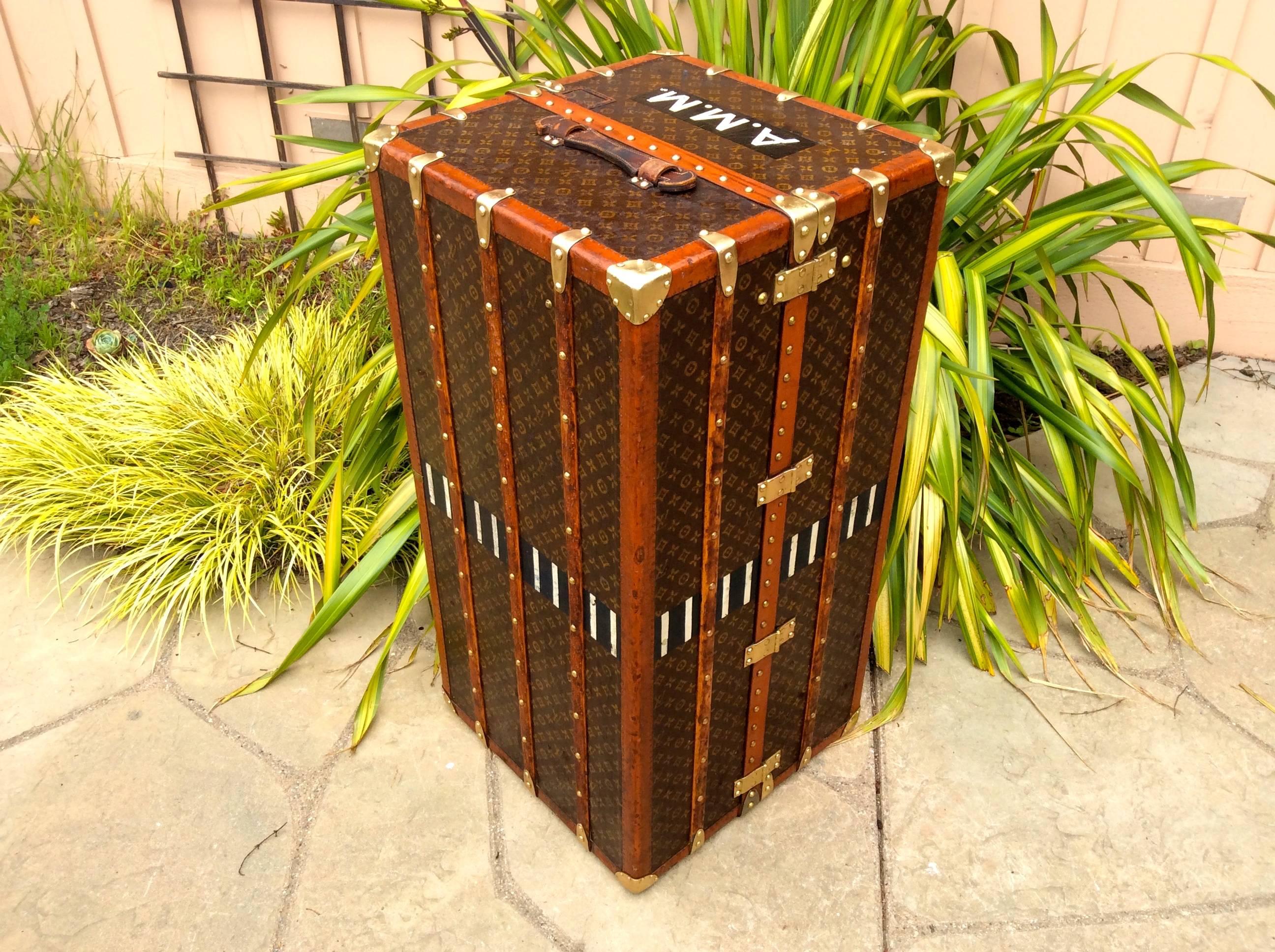 French Louis Vuitton Vintage Wardrobe Steamer Trunk  Goyard era Purse bag suitcase For Sale