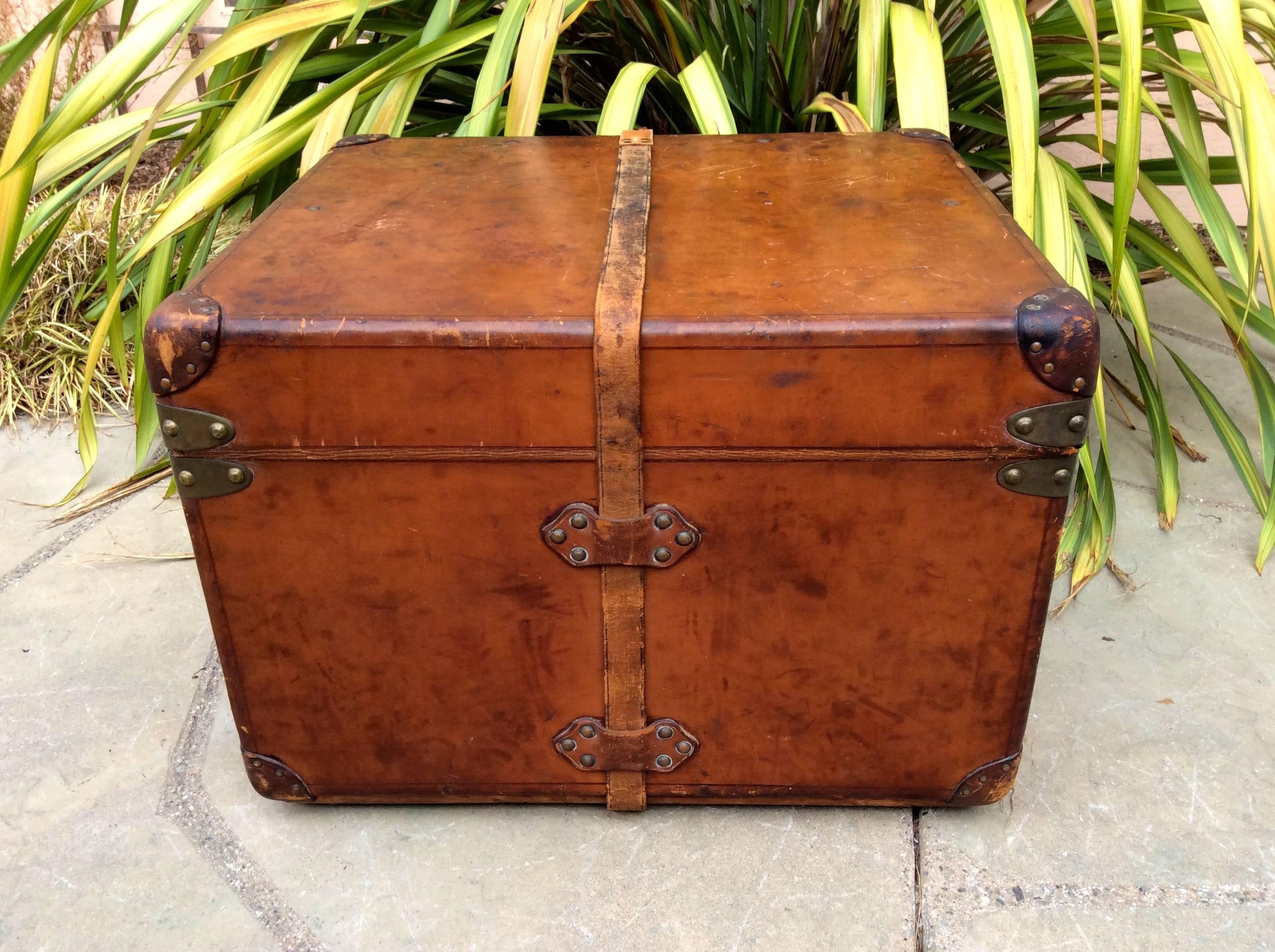 20th Century Louis Vuitton Antique Leather Steamer Trunk  Goyard era Purse bag suitcase art  For Sale