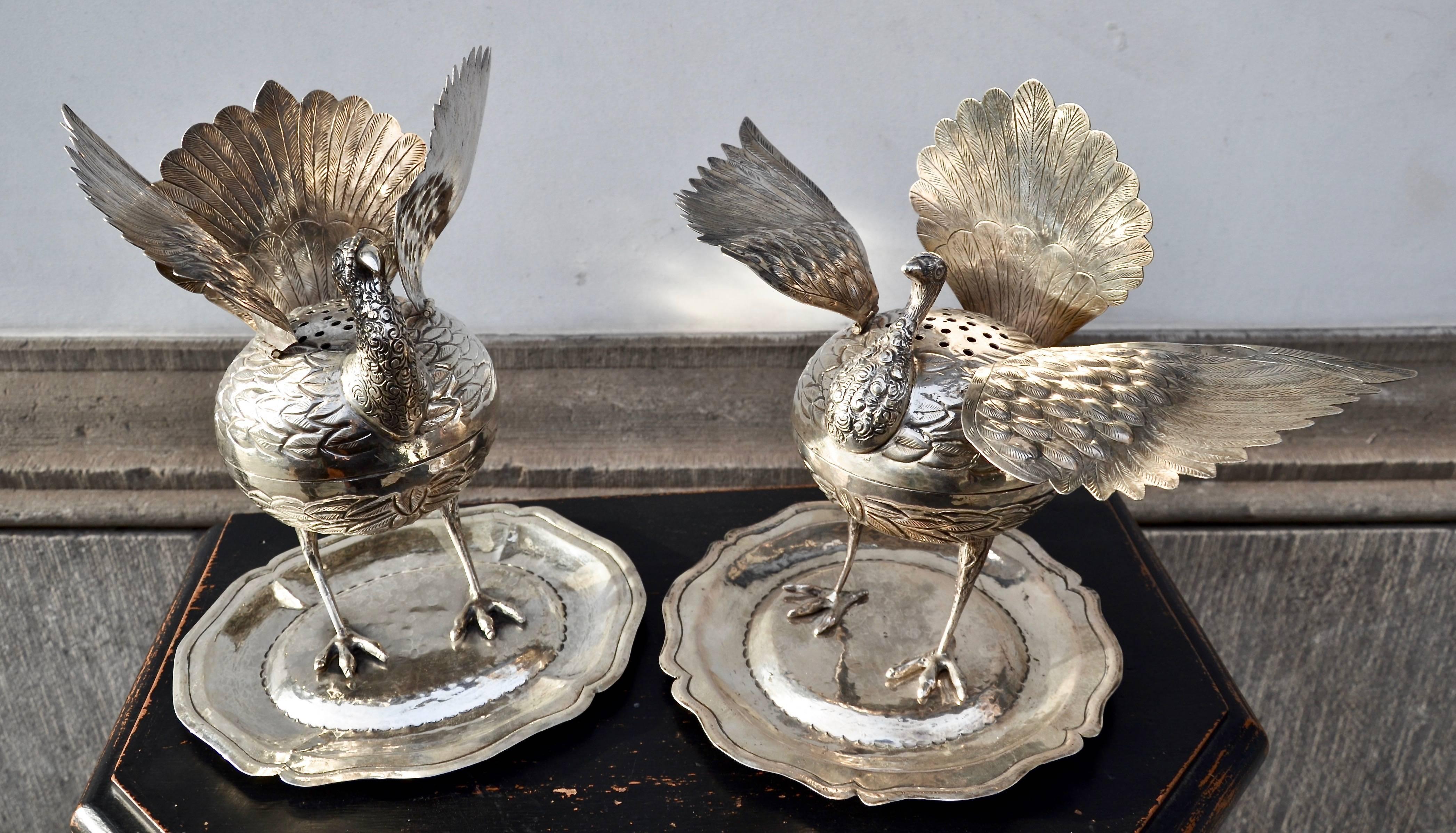 Pair of South American Perfume or Incense Burners in Silver  In Good Condition For Sale In Brussels, BE