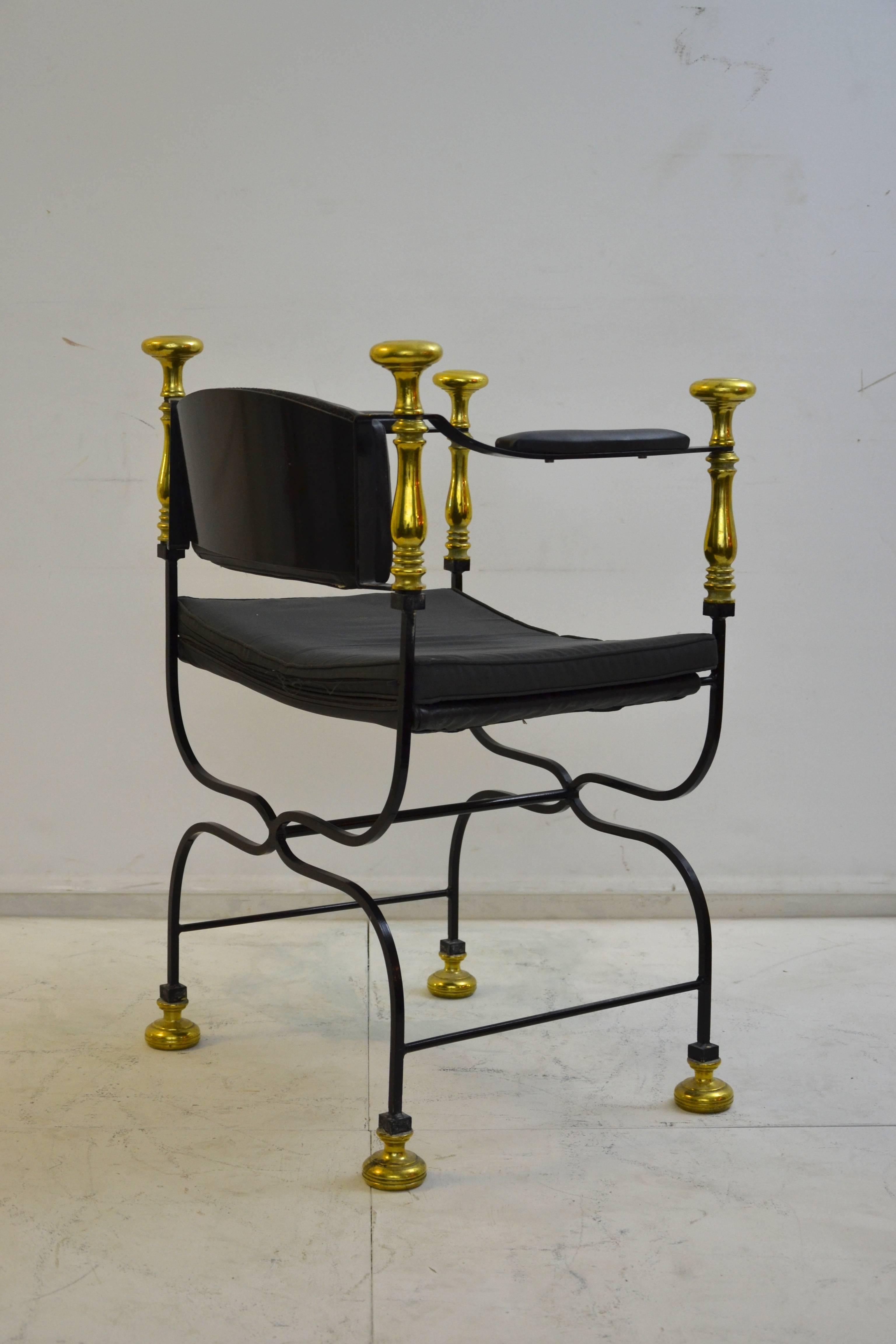 Post-Modern Set of Eight Wrought Iron and Gilt Brass 1970s Armchairs