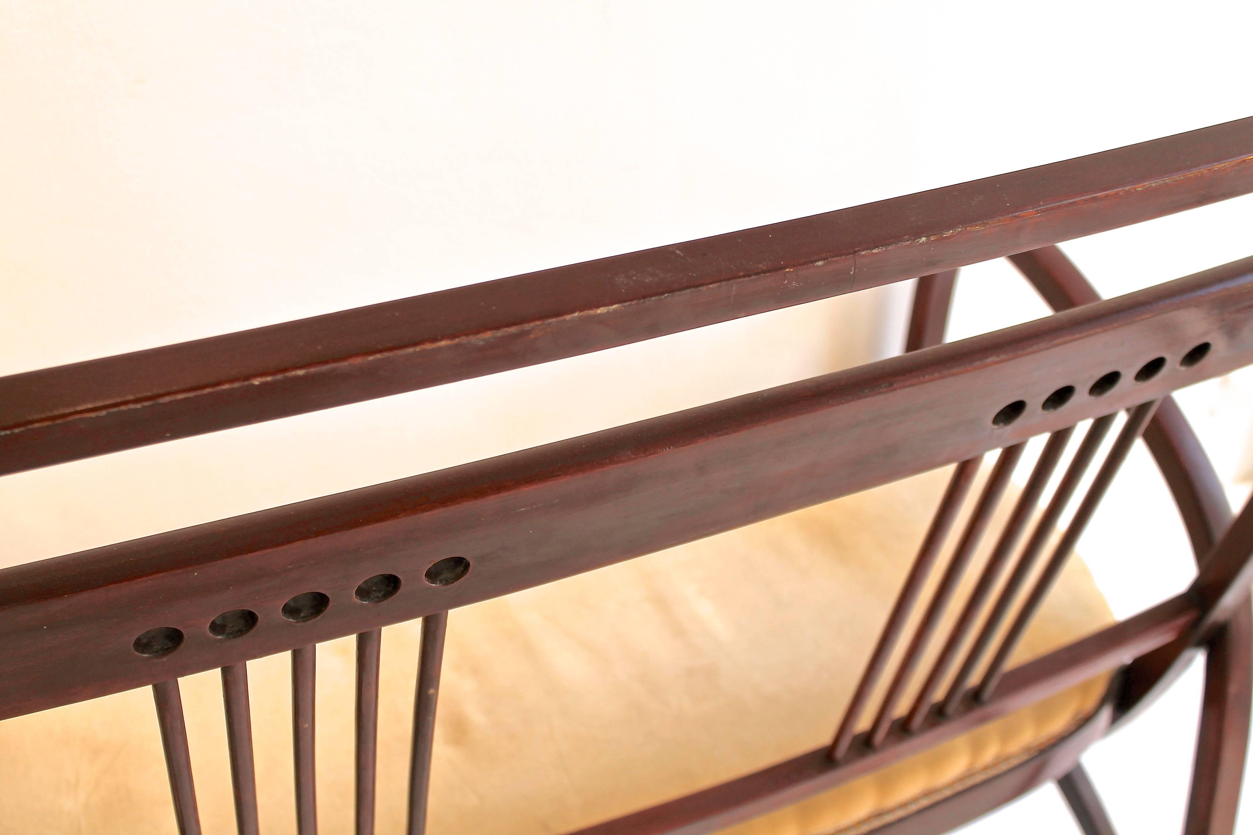 Austrian Thonet Model 511 Bentwood Bench, Vienna Secession, circa 1900