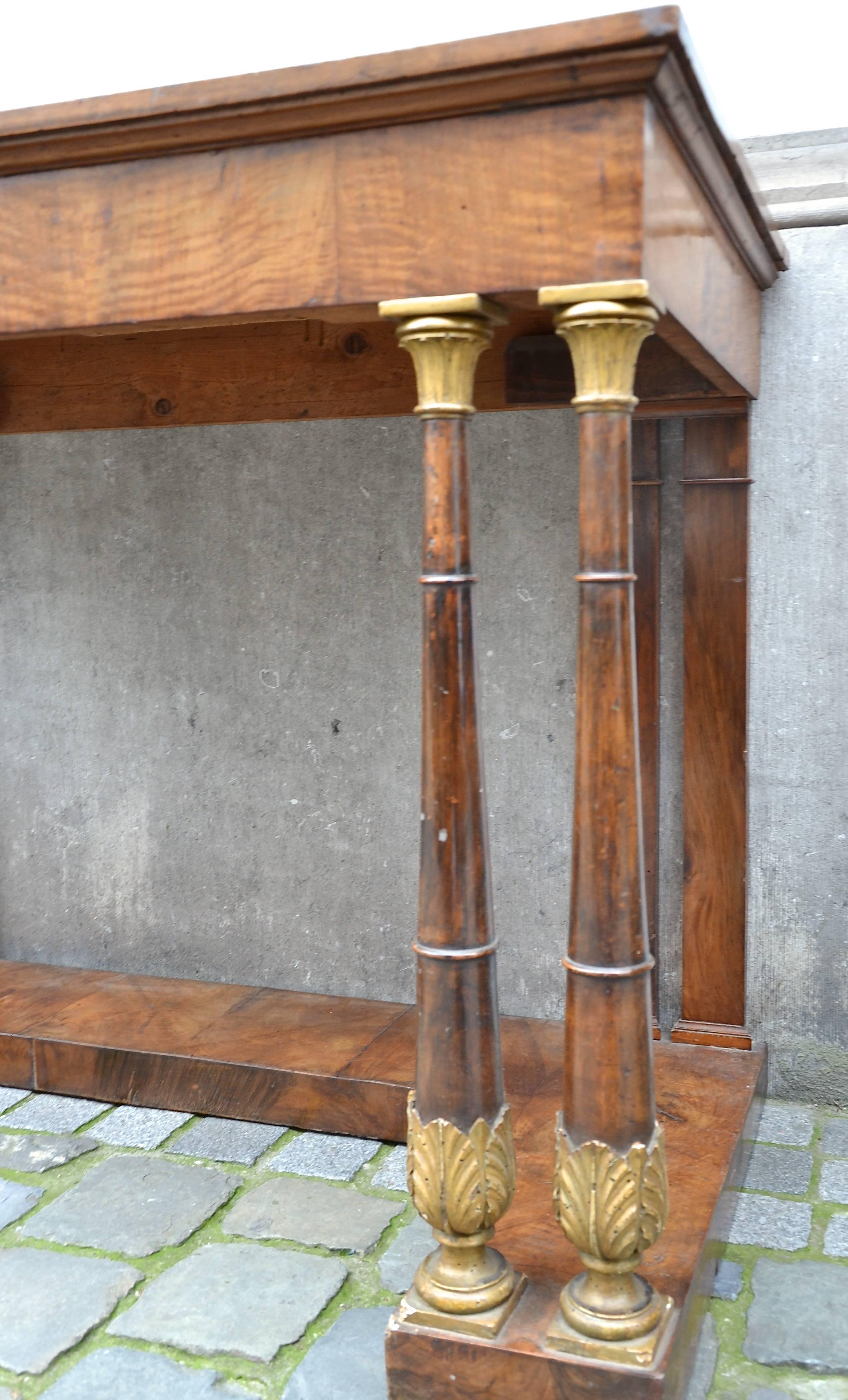 Italian Early 19th Century Tuscan Console Table In Walnut