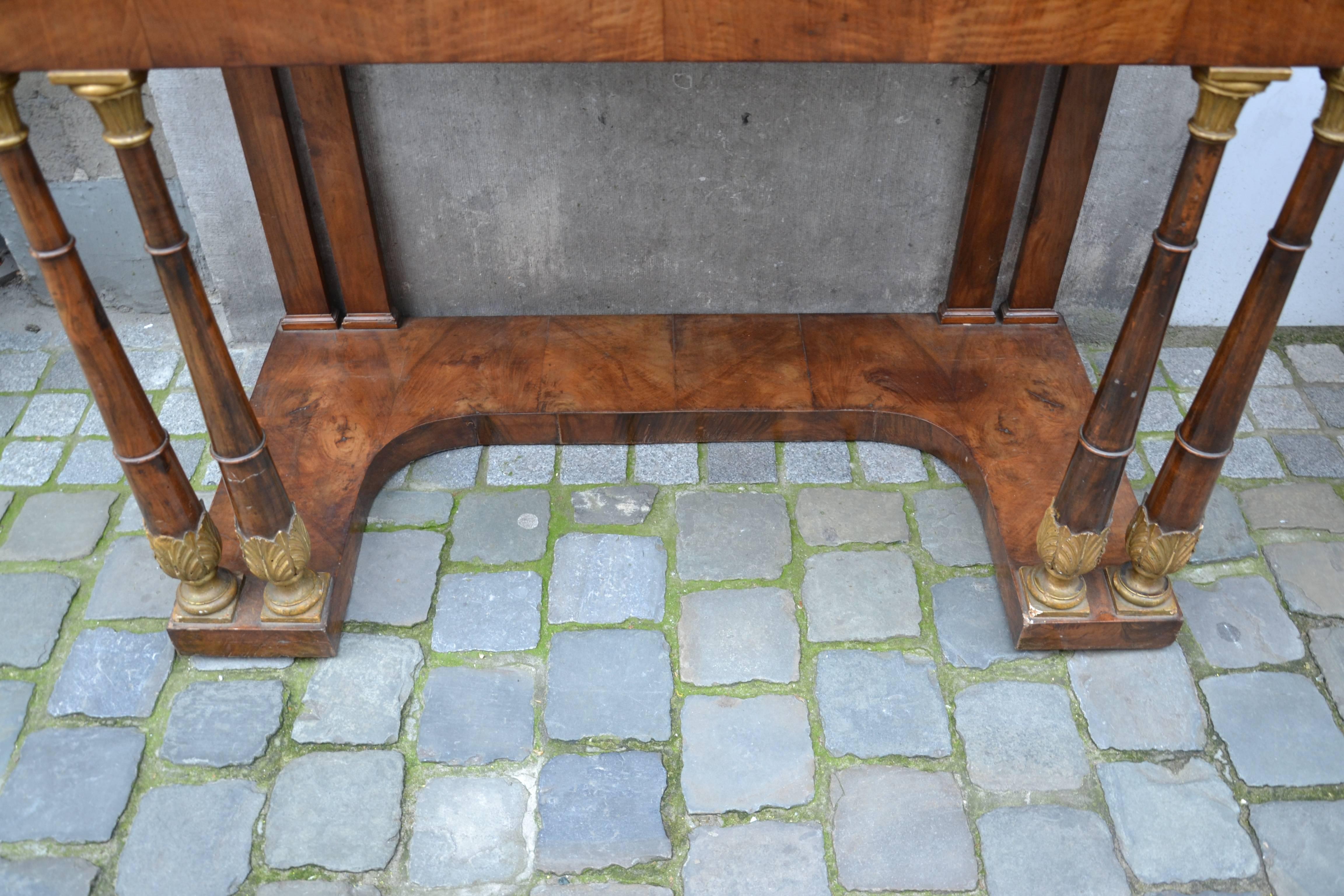 Carved Early 19th Century Tuscan Console Table In Walnut