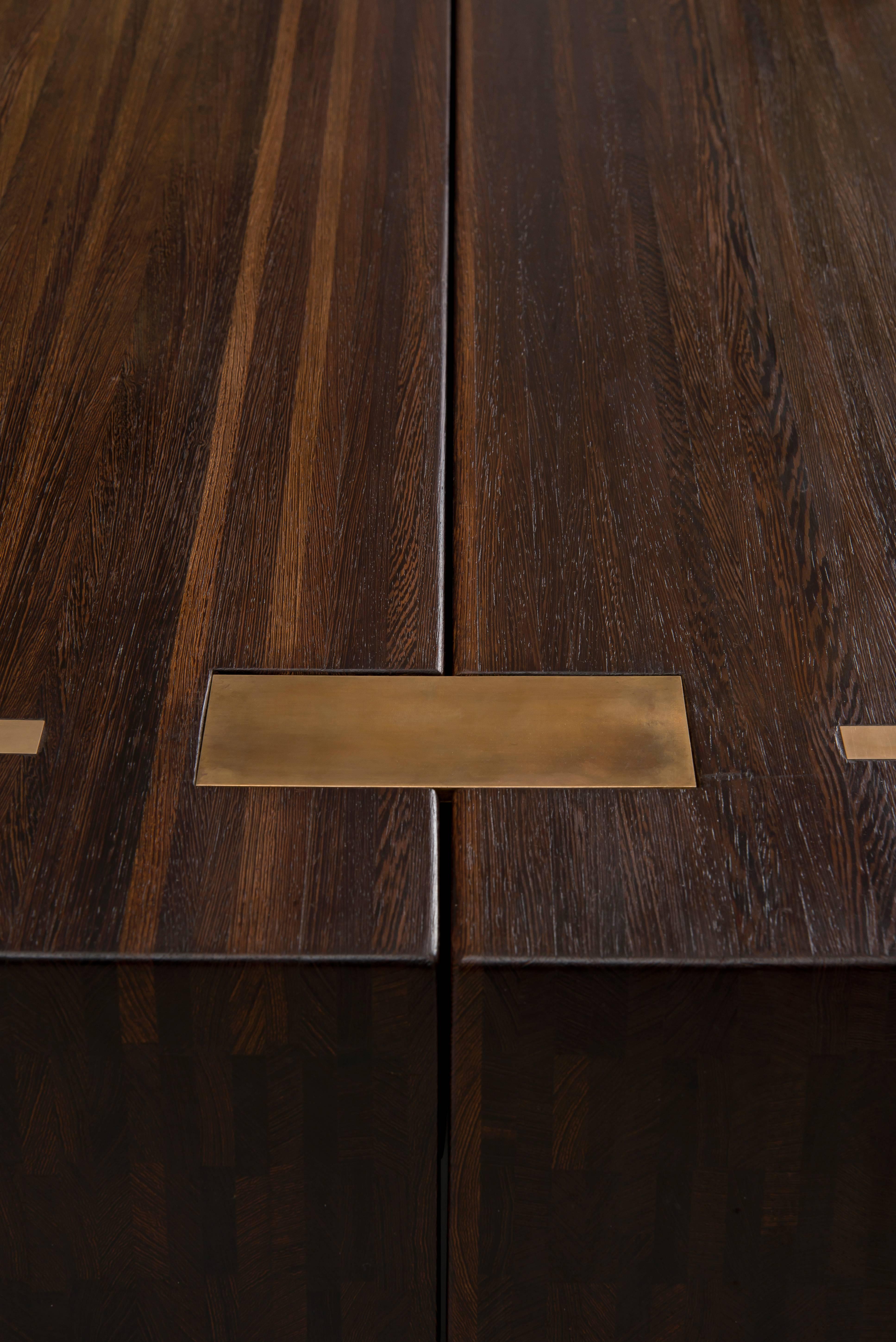 Moderno Tavolino da caffè contemporaneo, utilizzando  un piano in Wood Wood di J. Wabbes del 1960 in Wengé con venature finali in vendita