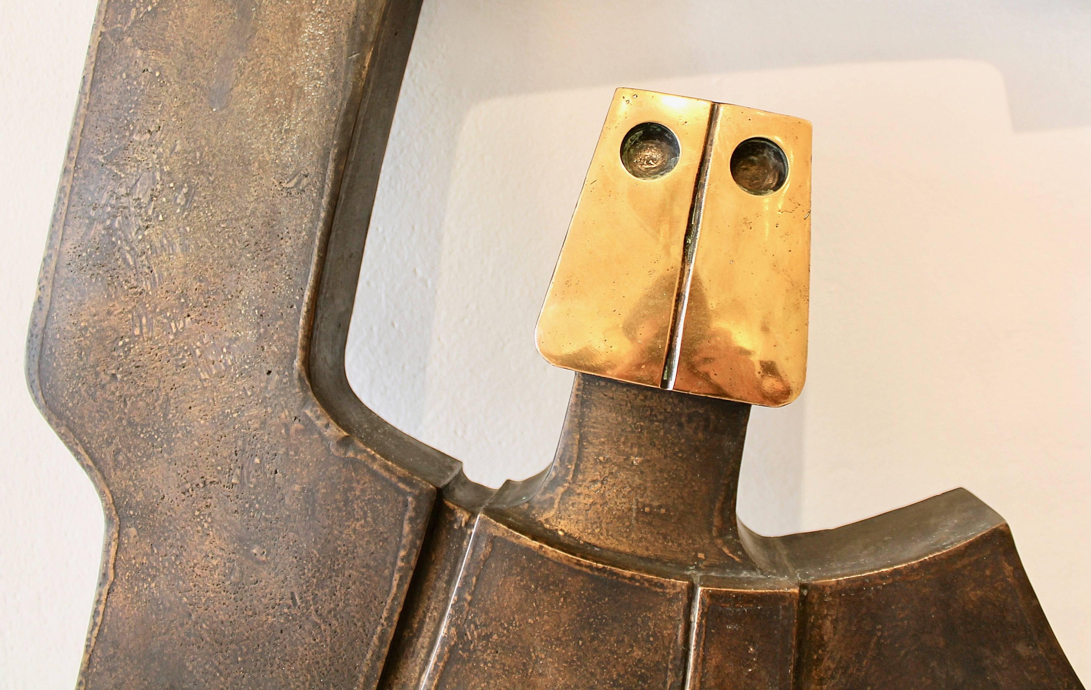 Hubert Minnebo (Brugge 1940.)

Bronze, lost wax casting.

Named 