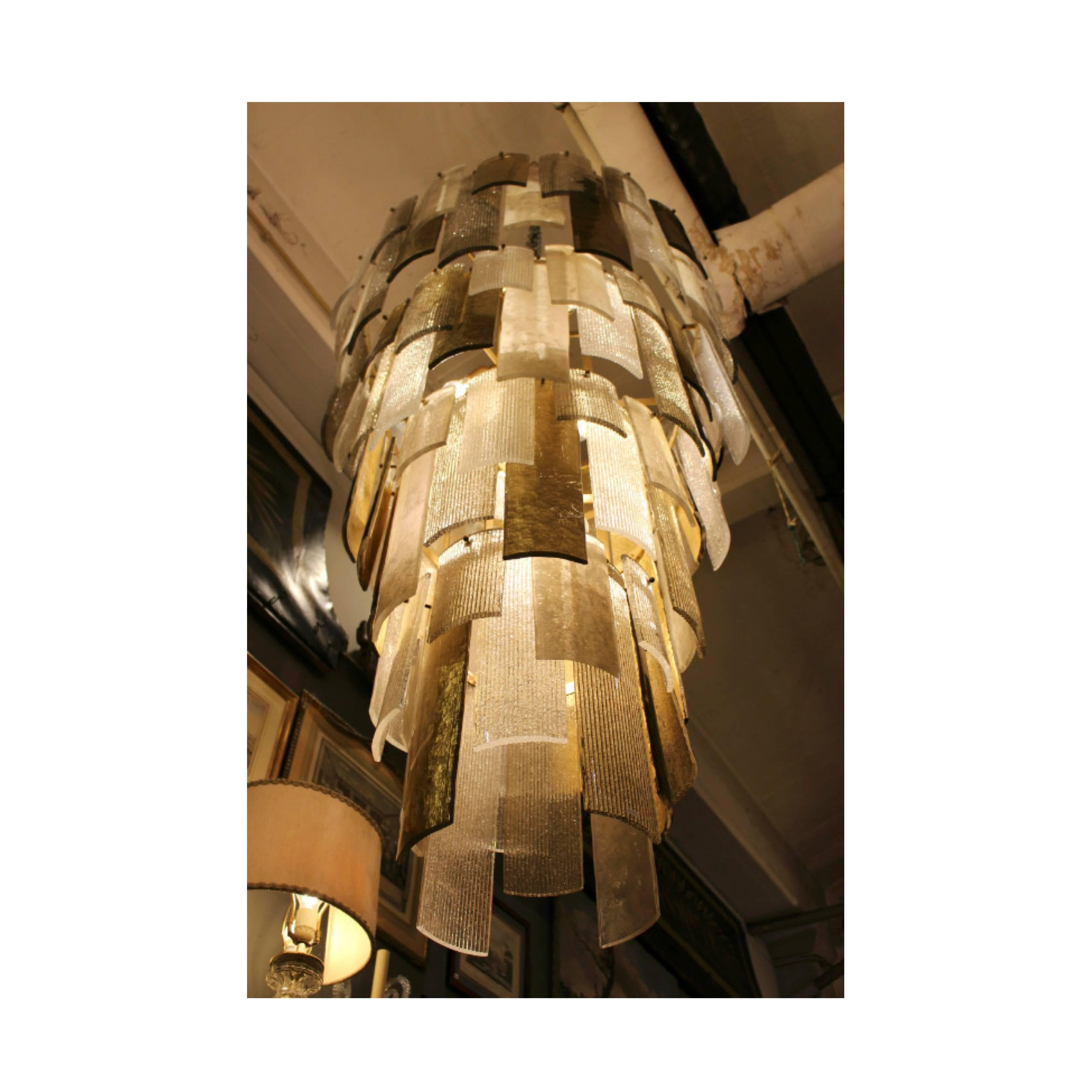 Tall Chandelier in Murano Glass, Inspired by the 1970s In Excellent Condition In Brussels, BE