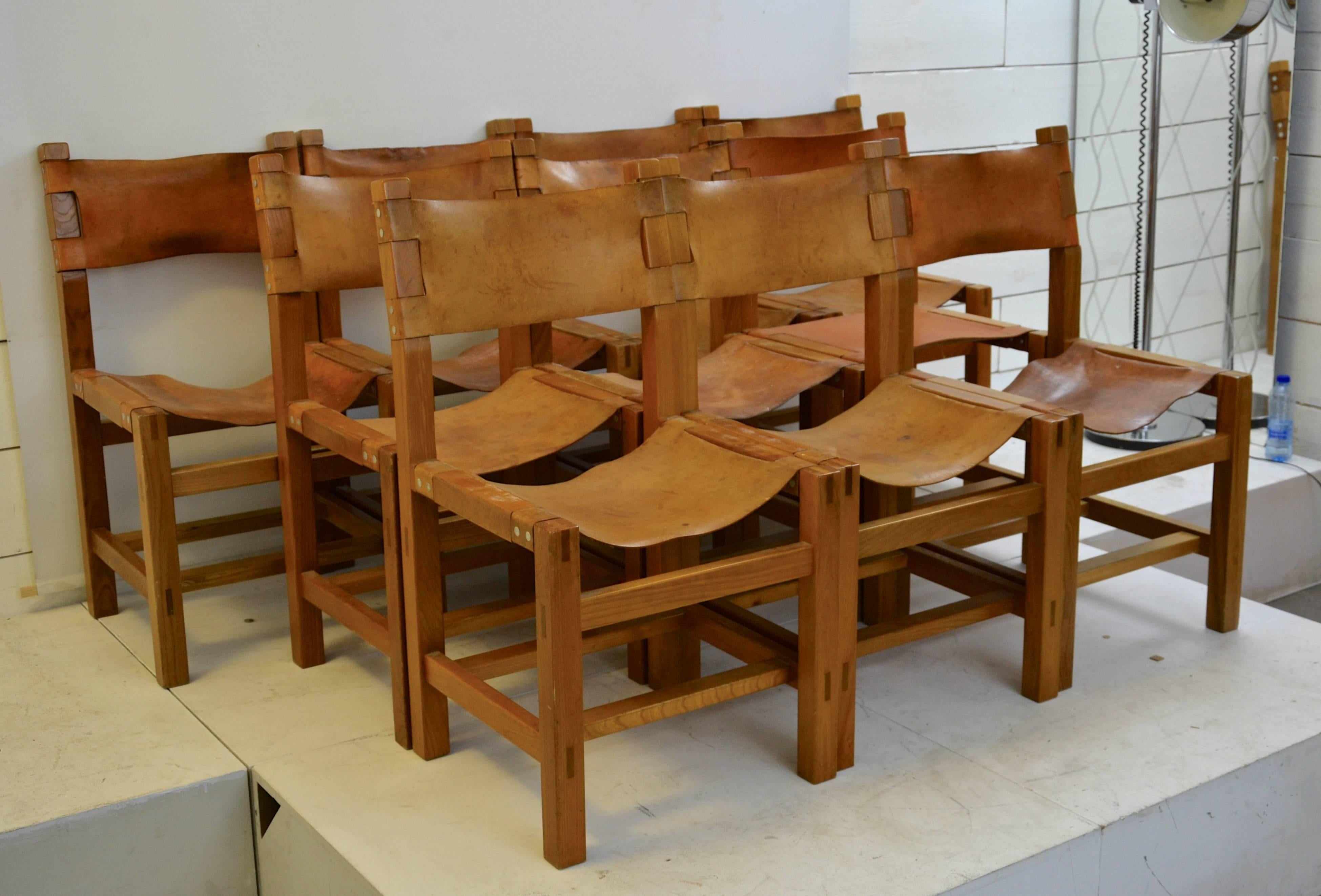 Set of Ten Solid Elm and Cognac Leather Chairs by Maison Regain - Circa 1970 3