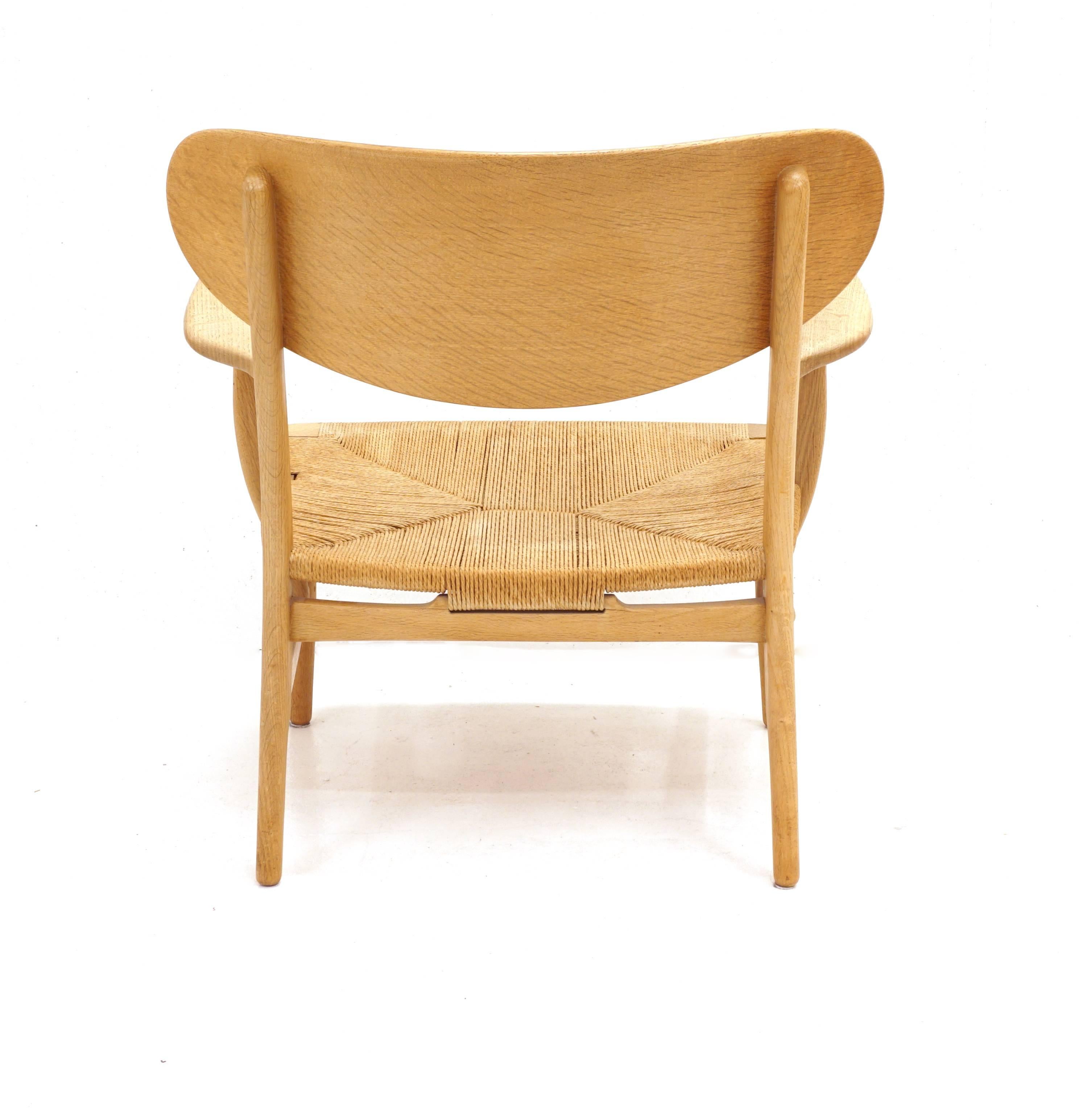 Danish Hans Wegner, Easy Chair, Oak, CH 22 Shell Chair, Maker Carl Hansen & Son