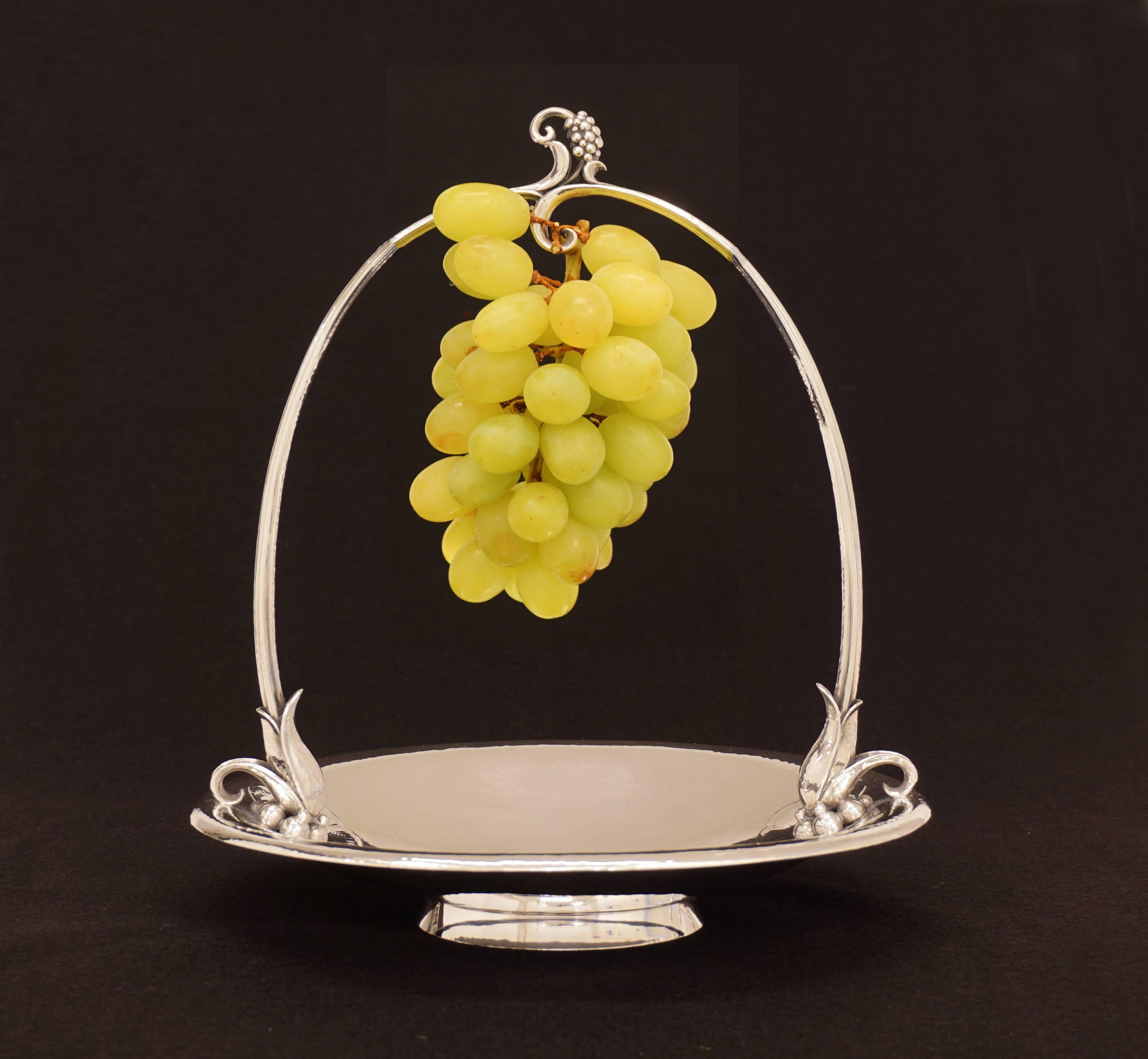 Harald Nielsen for Georg Jensen, Grape Stand Designed, 1929, Sterling In Excellent Condition In Aabenraa, DK