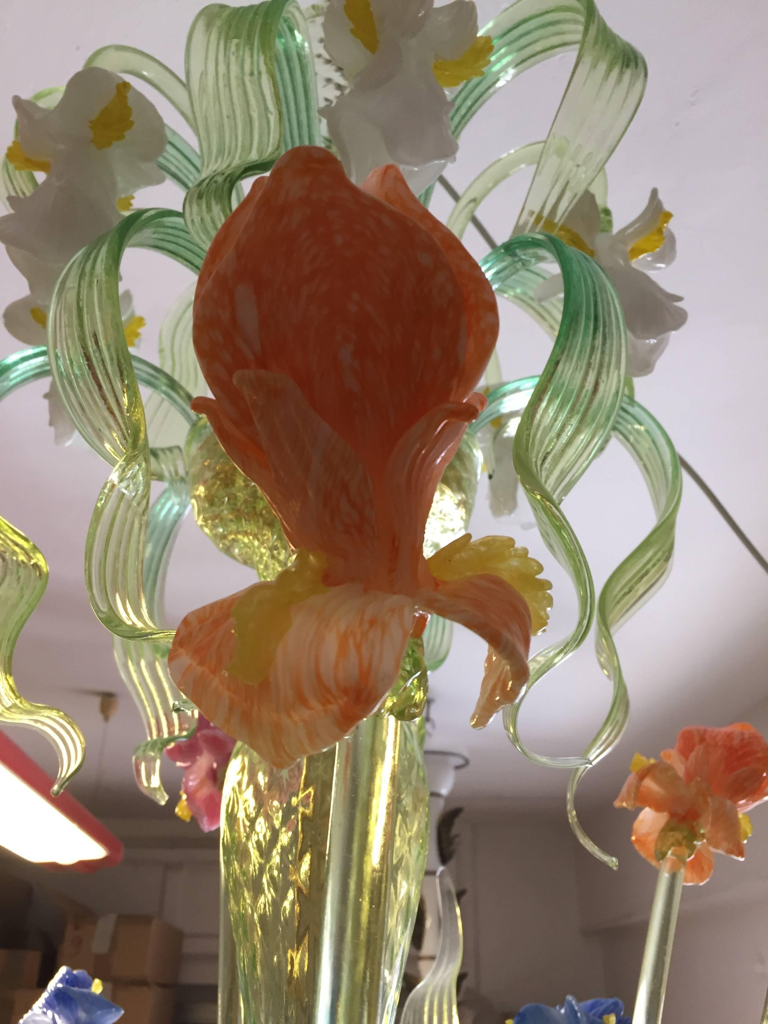 20th Century Murano Glass Chandelier with Iris called 