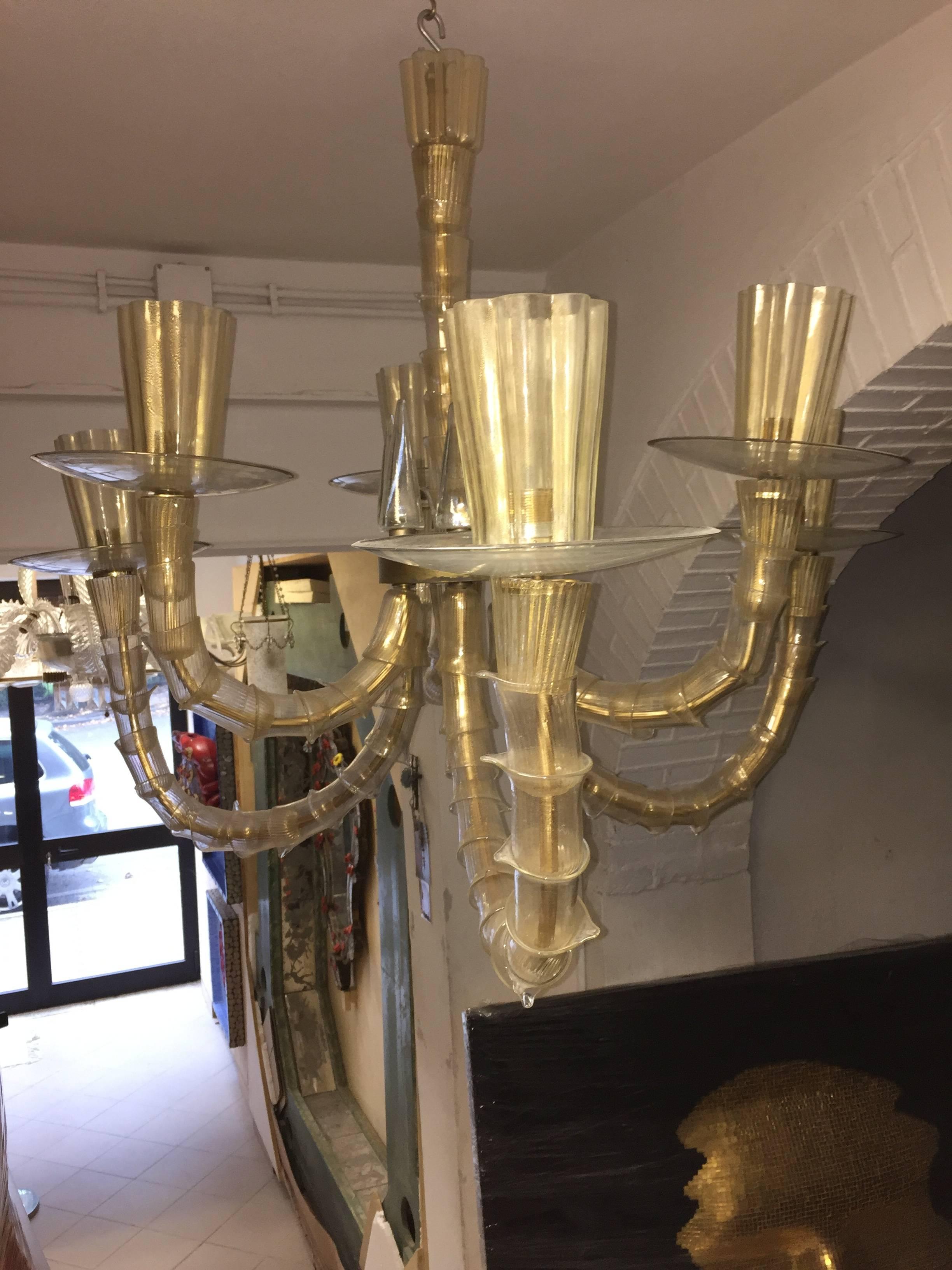 Italian Mid-20th Century Six Arms Murano Glass with Gold Leaf Chandelier For Sale