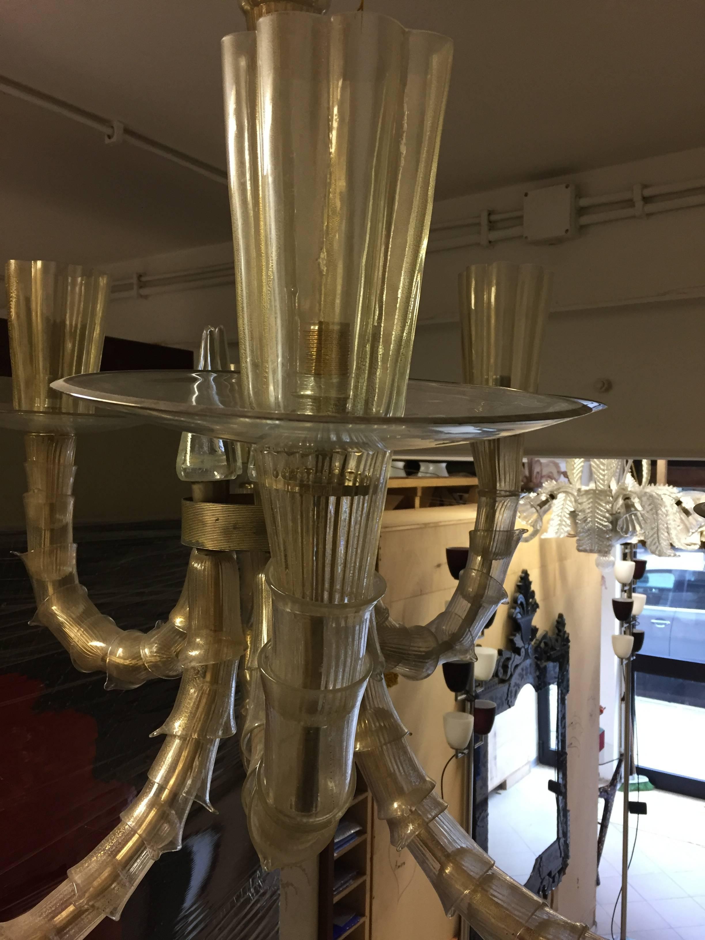 Hand-Crafted Mid-20th Century Six Arms Murano Glass with Gold Leaf Chandelier For Sale