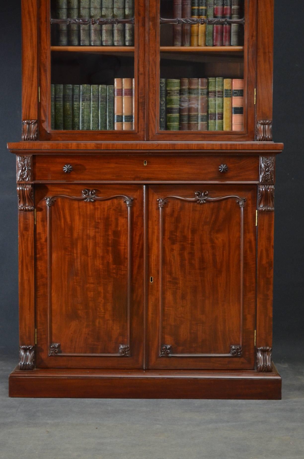 Mid-19th Century Immaculate William IV Bookcase in Mahogany 