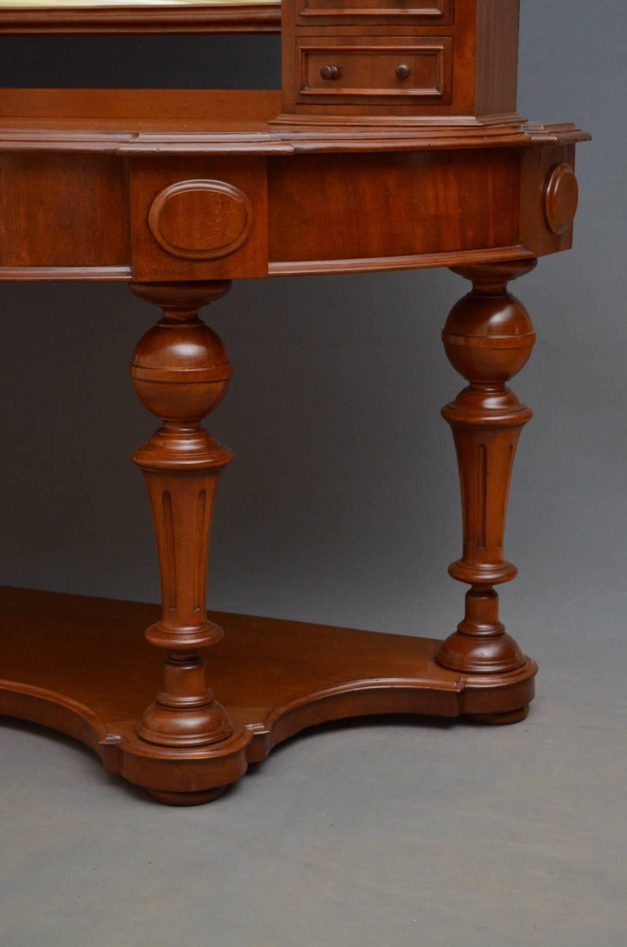 Victorian Mahogany Duchess Stand or Dressing Table In Good Condition In Whaley Bridge, GB