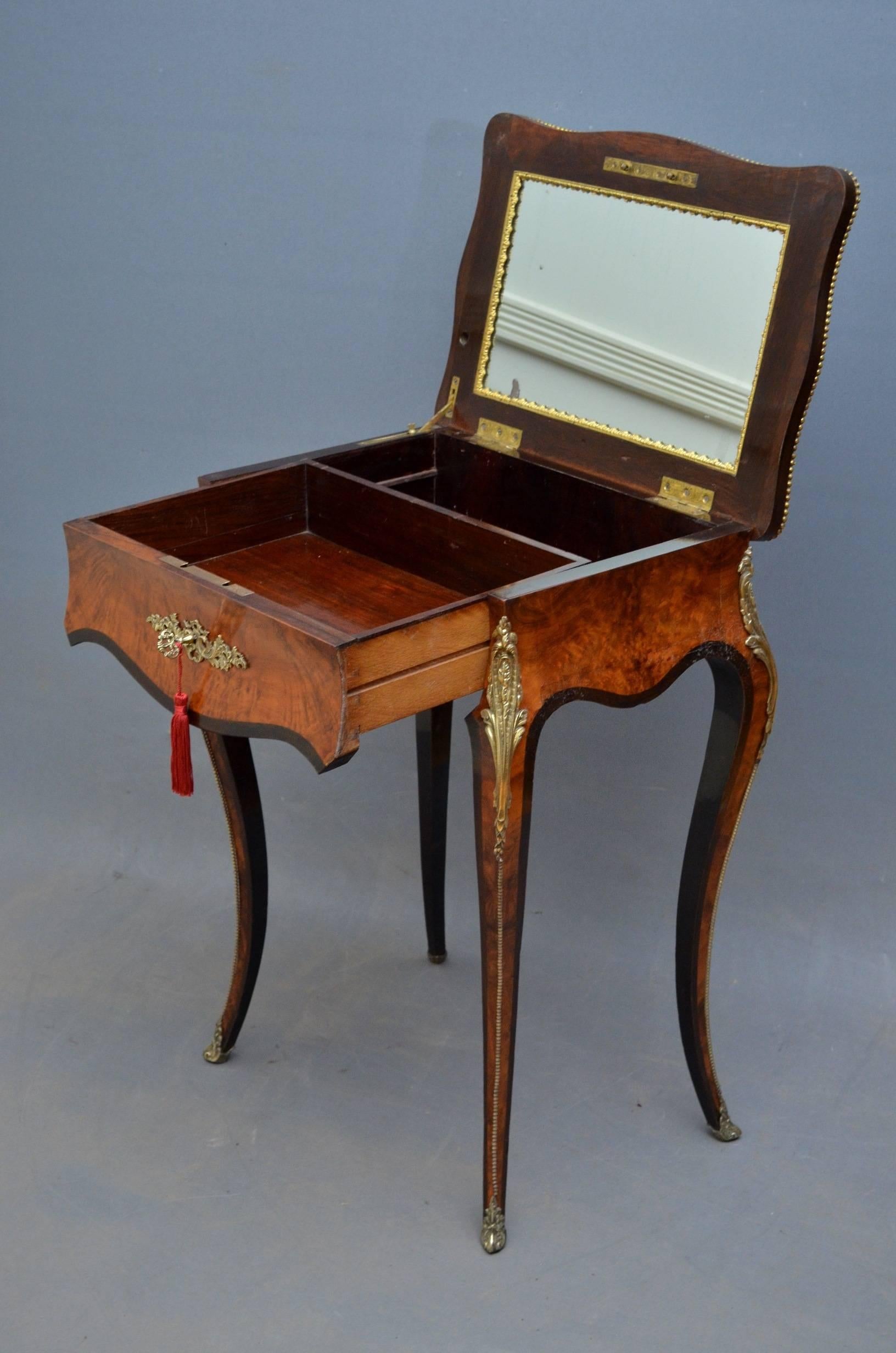 Late Victorian Exceptional French Amboyna Dressing Table