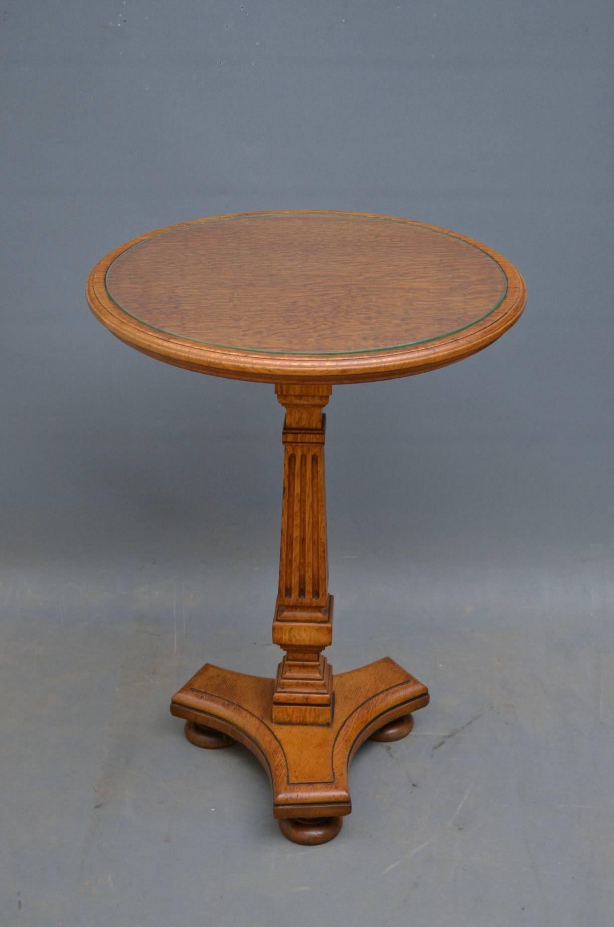 K0212 Very stylish Victorian occasional table in oak, having dished top with removable glass, standing on elegant reeded column terminating in trefoil base and bun feet. This Victorian table has been sympathetically restored and is ready to place at