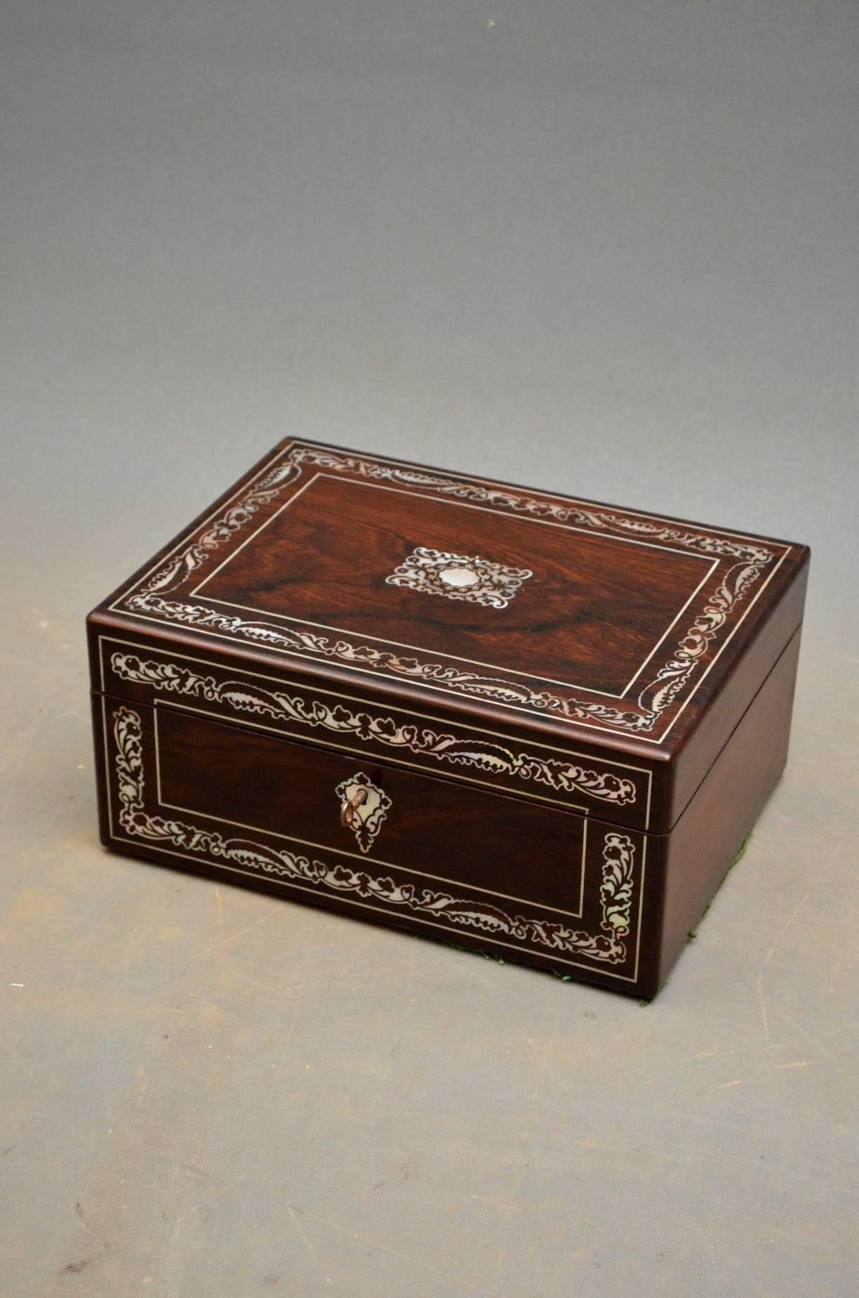 Regency Mother-of-Pearl Inlaid Jewelry Box In Good Condition In Whaley Bridge, GB