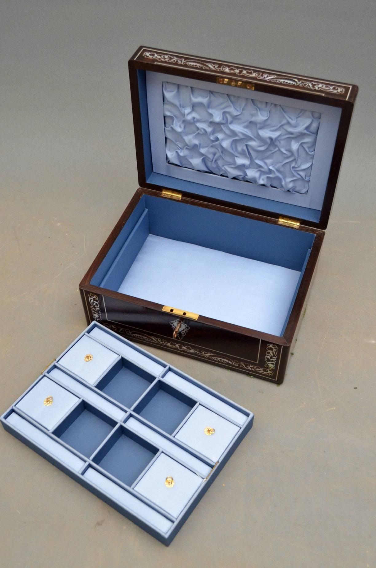 English Regency Mother-of-Pearl Inlaid Jewelry Box