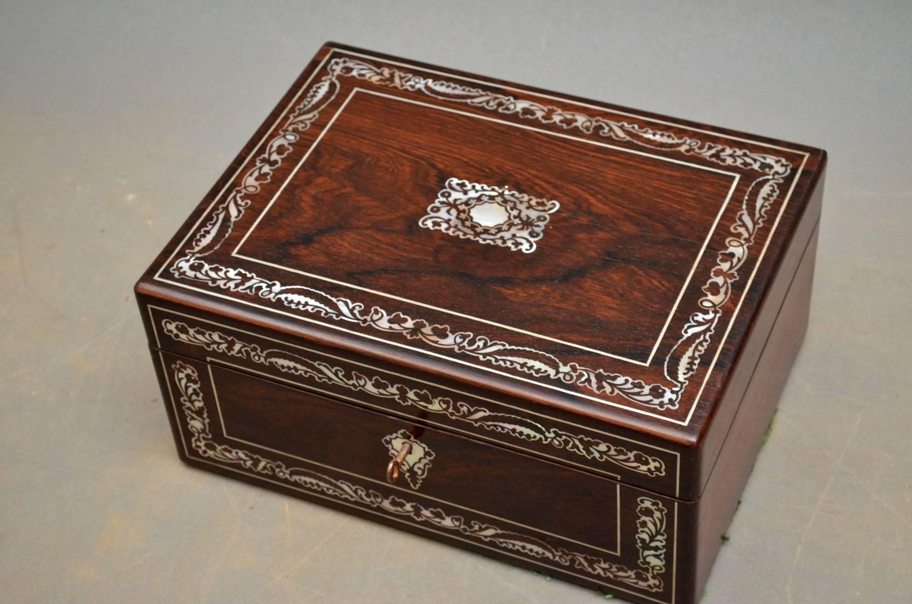 Regency Mother-of-Pearl Inlaid Jewelry Box 1