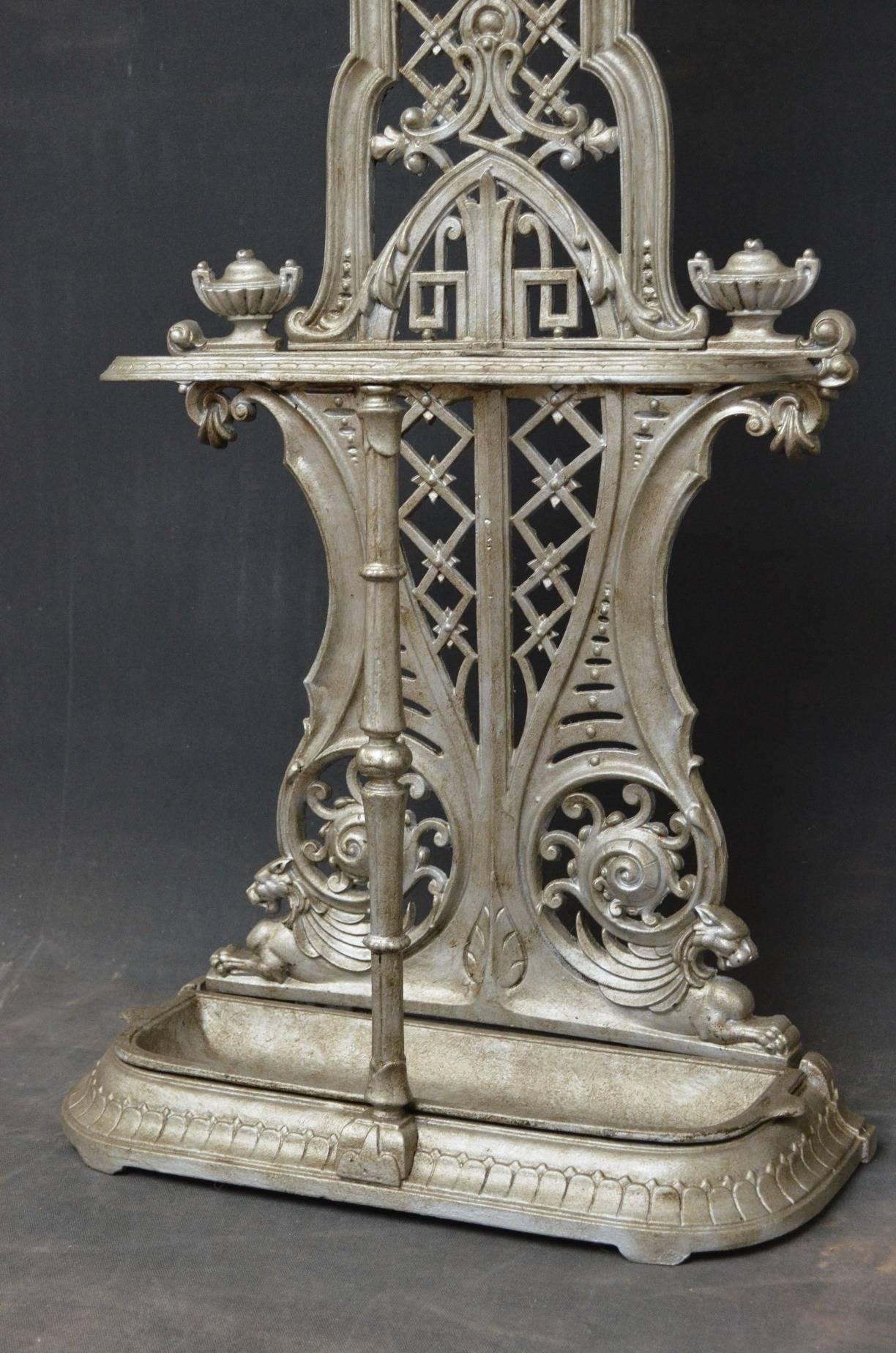 English Excellent Victorian Cast Iron Hall Stand or Coat Stand