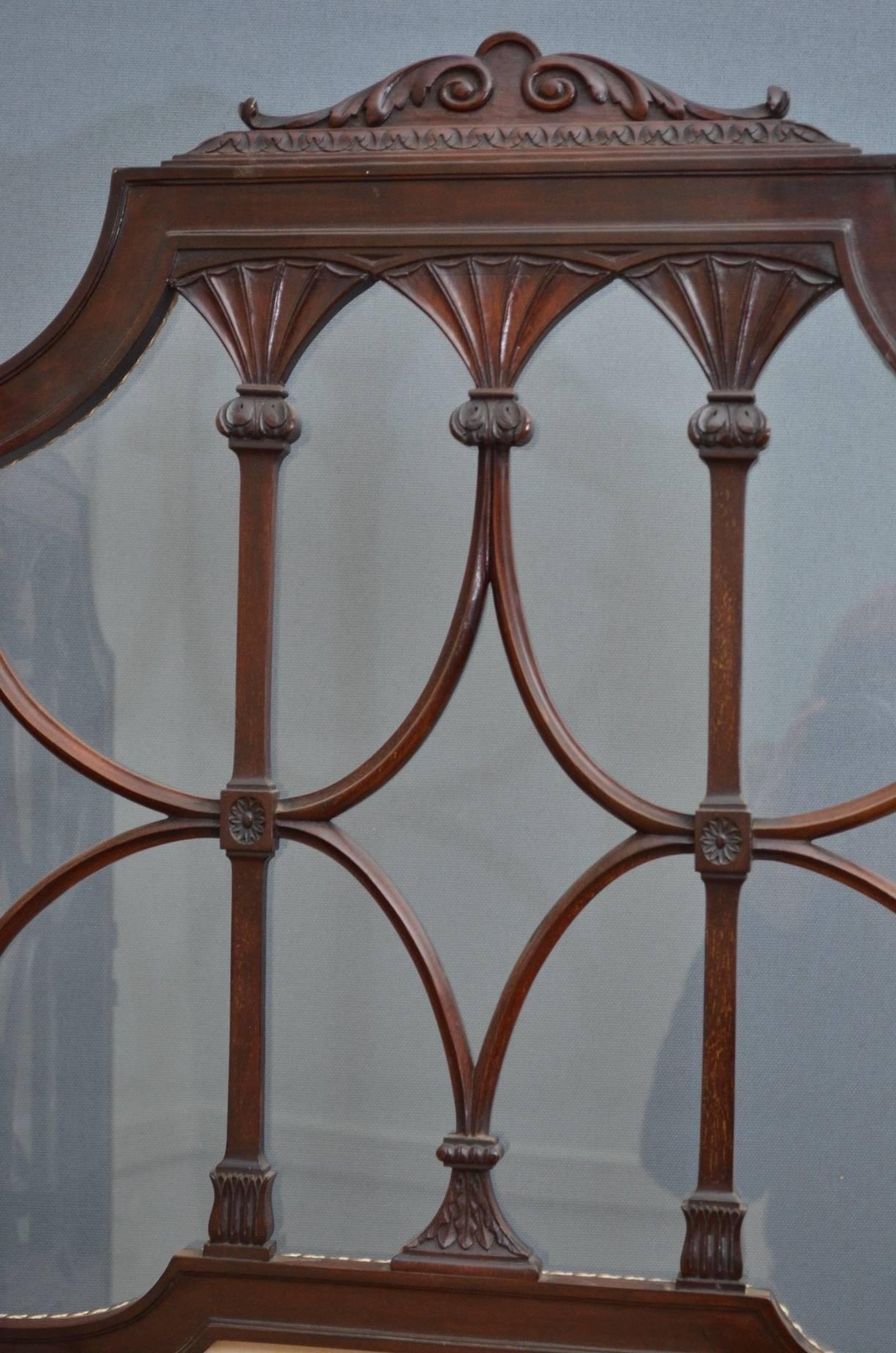 Exceptional Edwardian Three-Panel Folding Screen In Excellent Condition In Whaley Bridge, GB