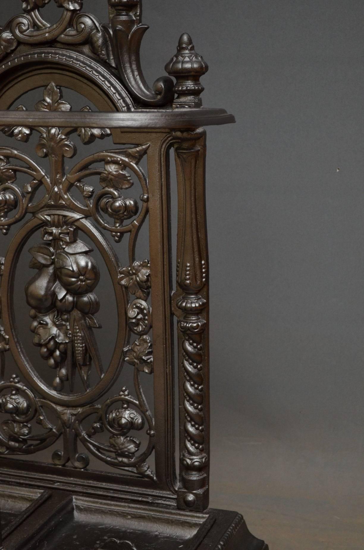 Stylish Victorian Cast Iron Hall Stand 2