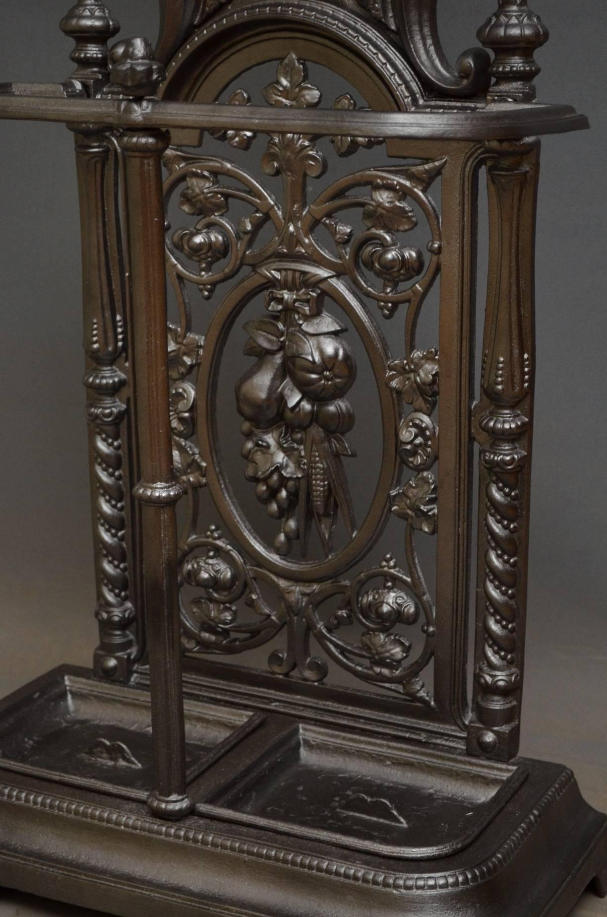 Stylish Victorian Cast Iron Hall Stand 1