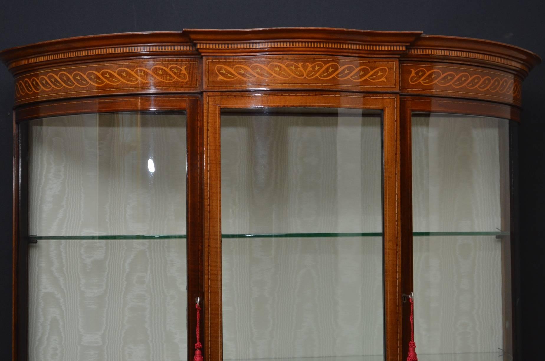 edwardian mahogany display cabinet