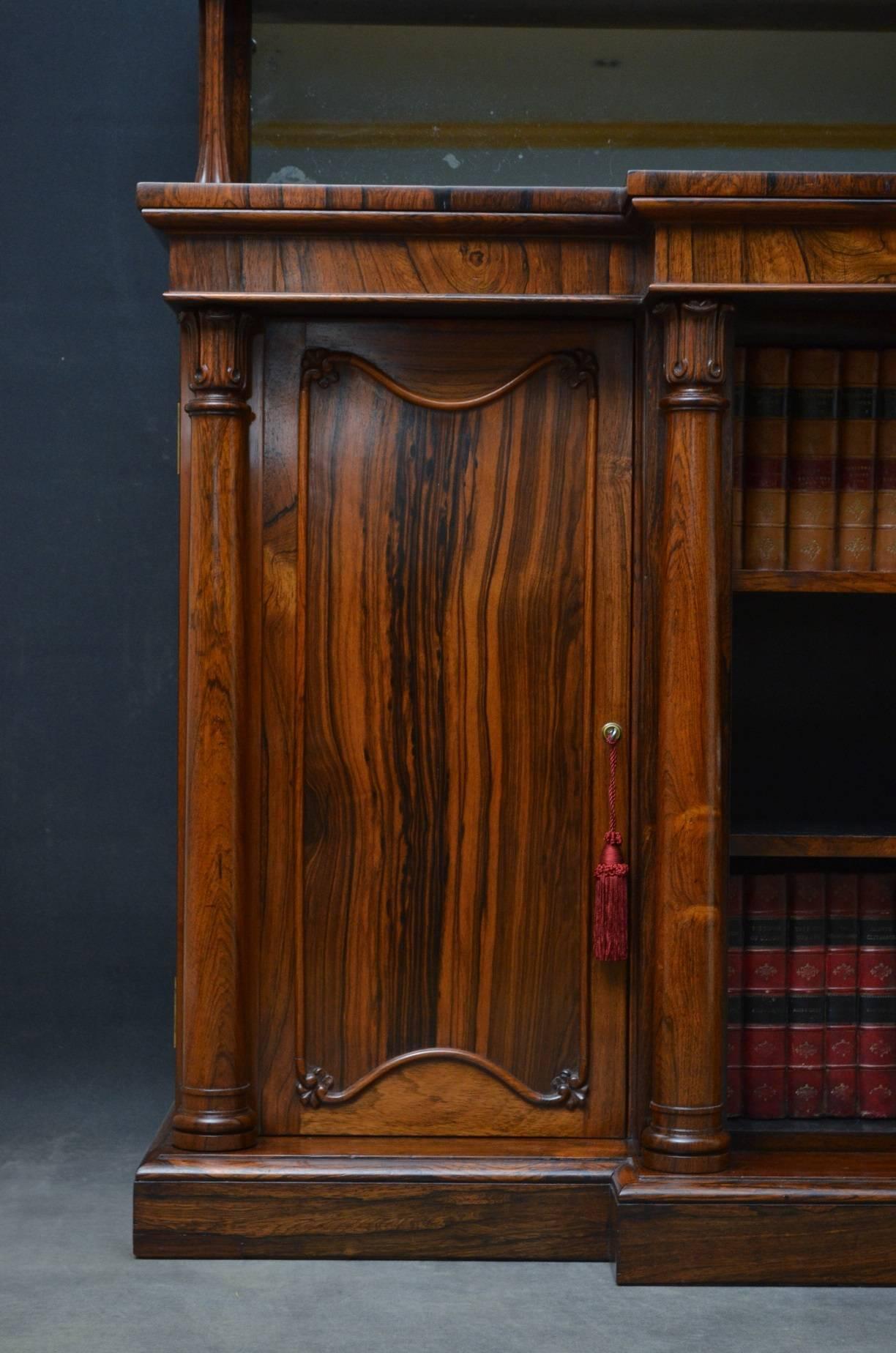 Début du XIXe siècle Enfilade ou bibliothèque Regency en bois de rose de style Régence en vente