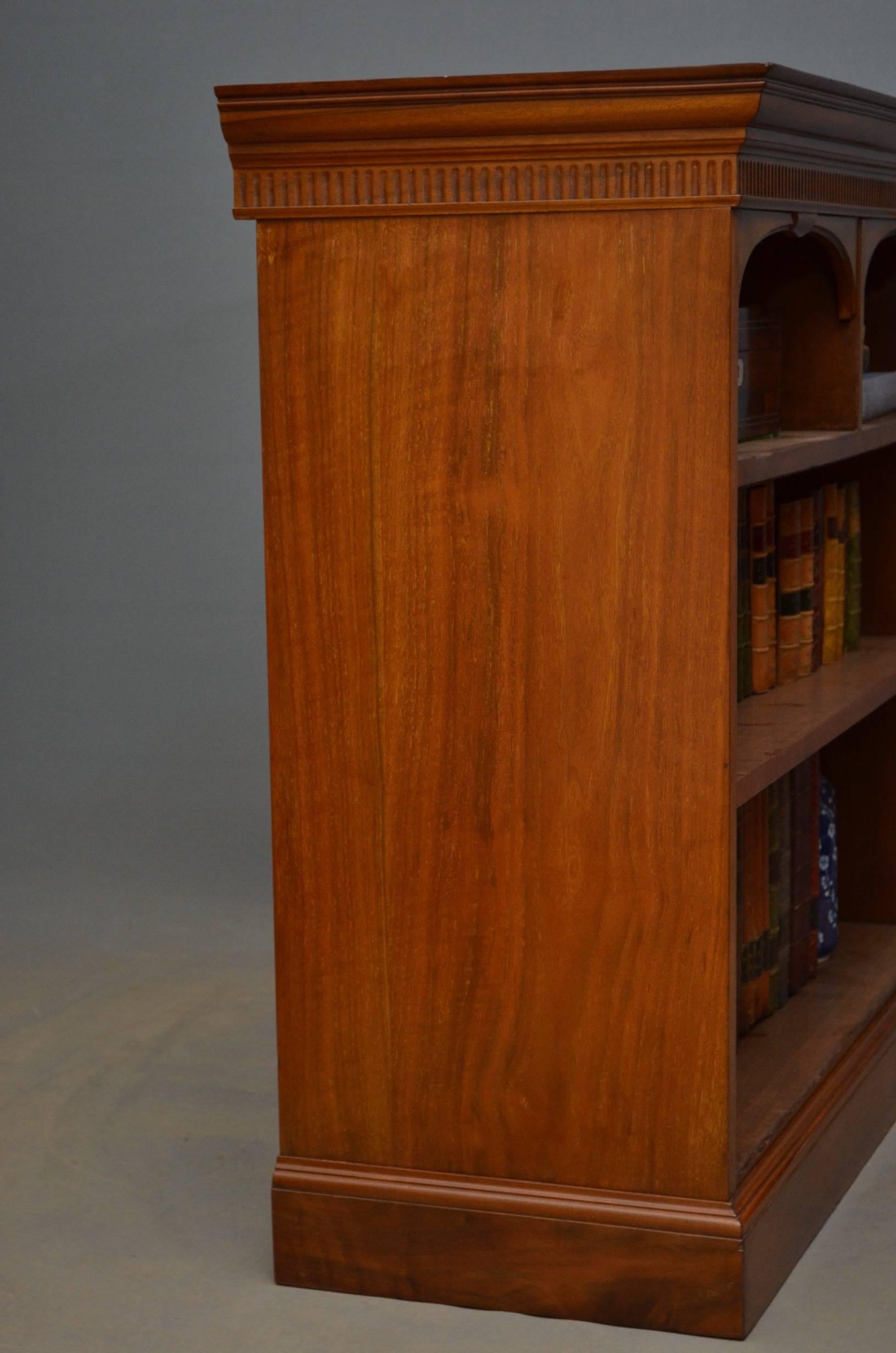 Victorian Solid Walnut Open Bookcase In Good Condition In Whaley Bridge, GB