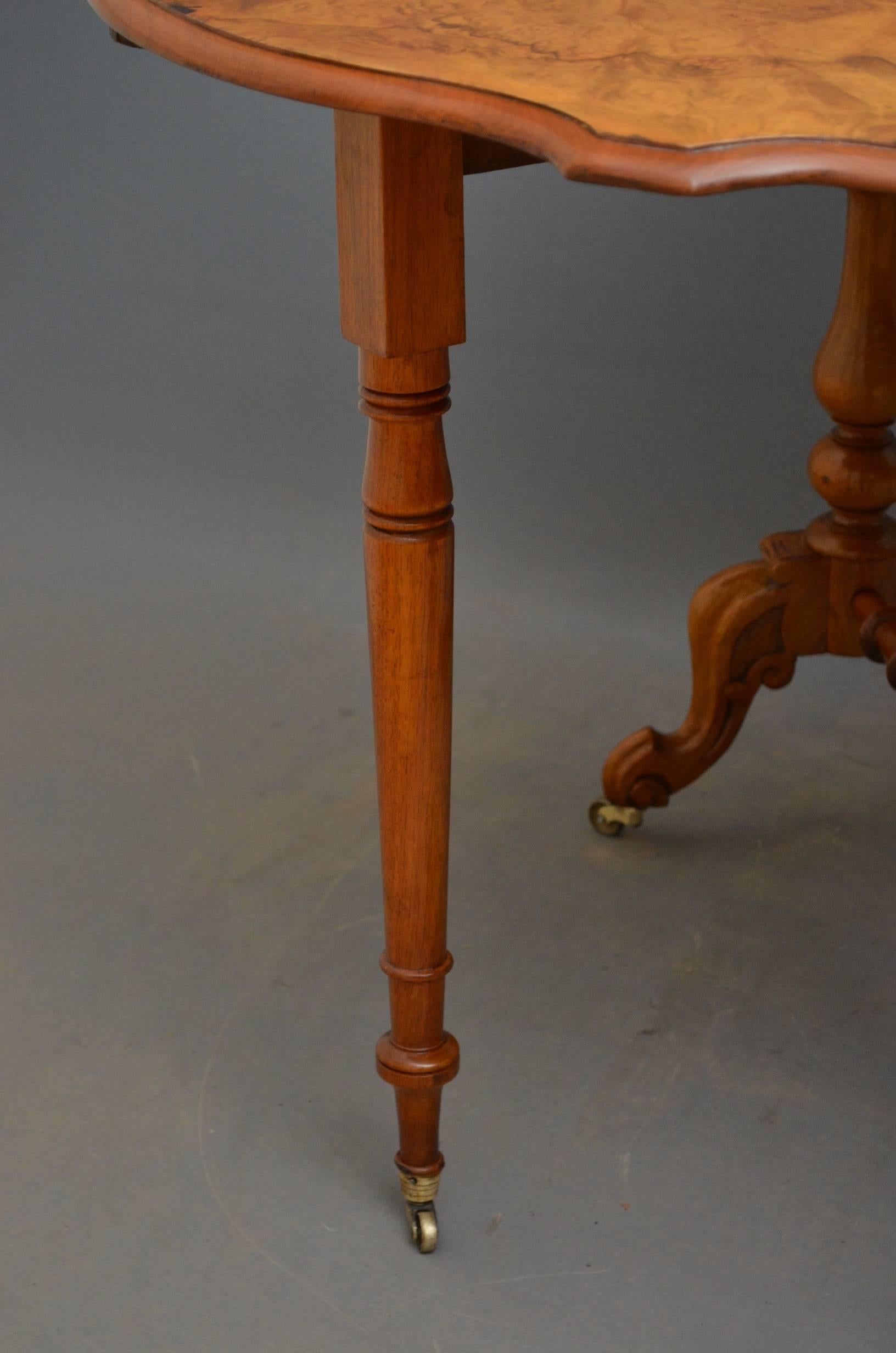 English Elegant Victorian Sutherland Table For Sale