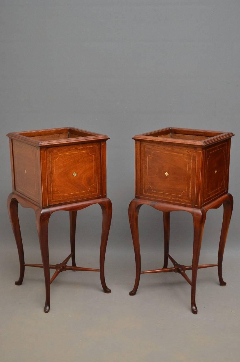 Sn2967, Unusual pair of Edwardian, mahogany plant stands with moulded edges, satinwood sting inlays and mother-of-pearl inlaid centres, all standing on cabriole legs united by turned stretchers. All in excellent condition, ready to place at home,