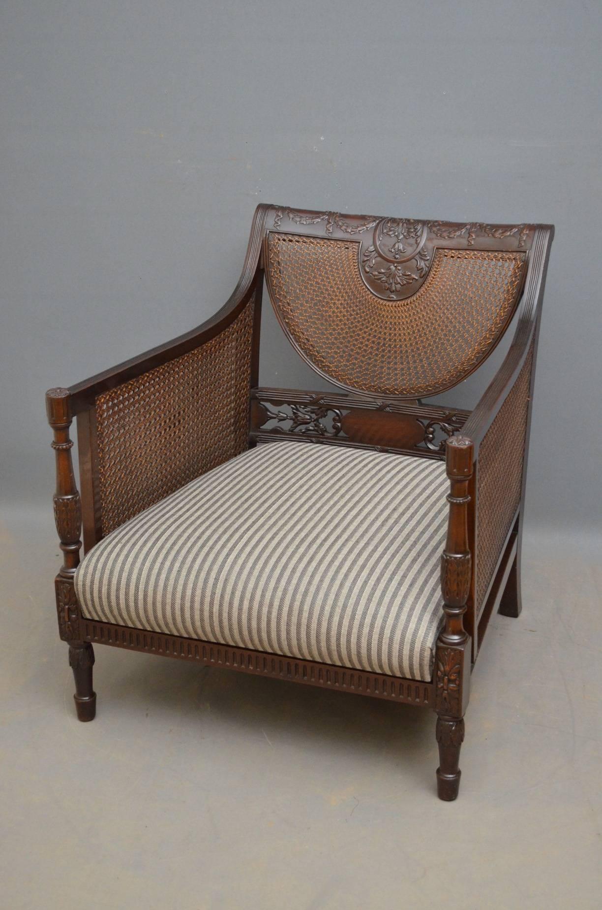 Early 20th Century Fine Edwardian Mahogany Three-Piece Bergere Suite 