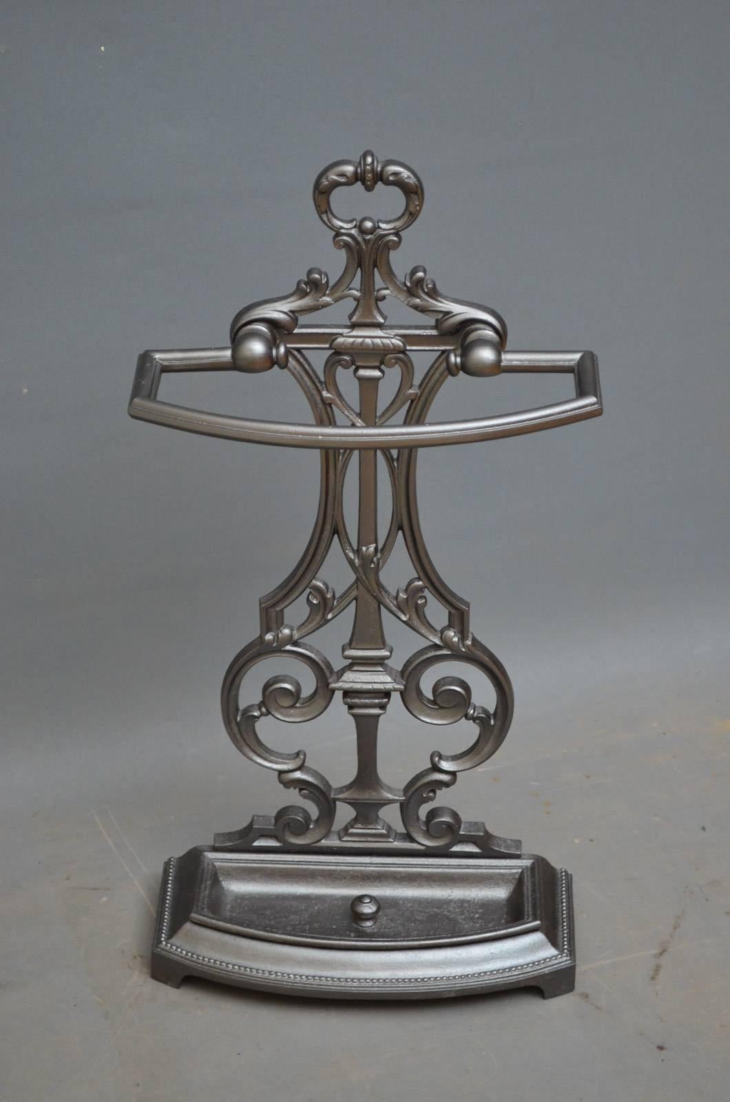 K0282 Art Nouveau cast iron hall stand/stick stand with floral design and original drip tray, circa 1880.
H27.5