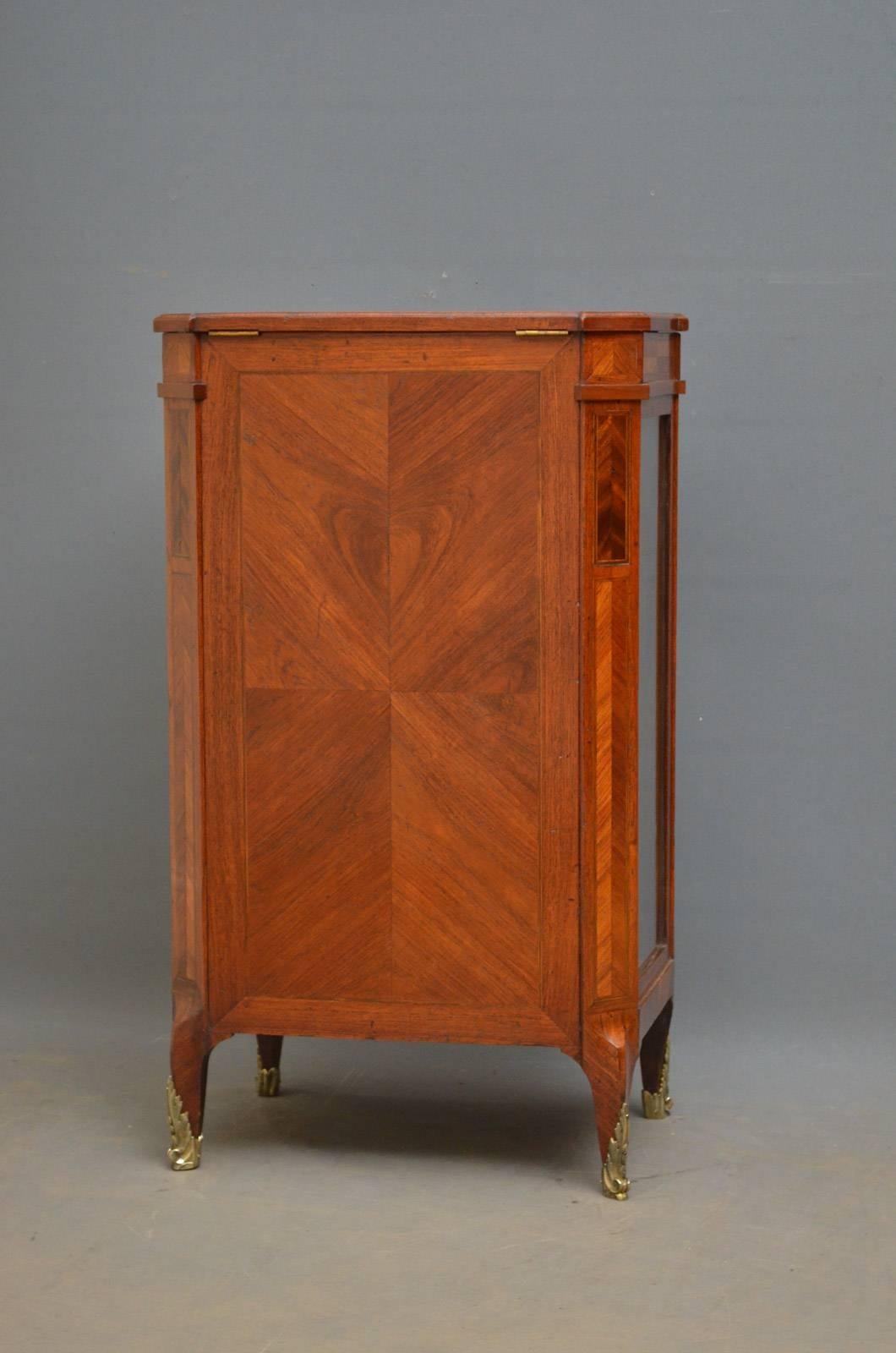 Unique French Bijouterie Cabinet 4
