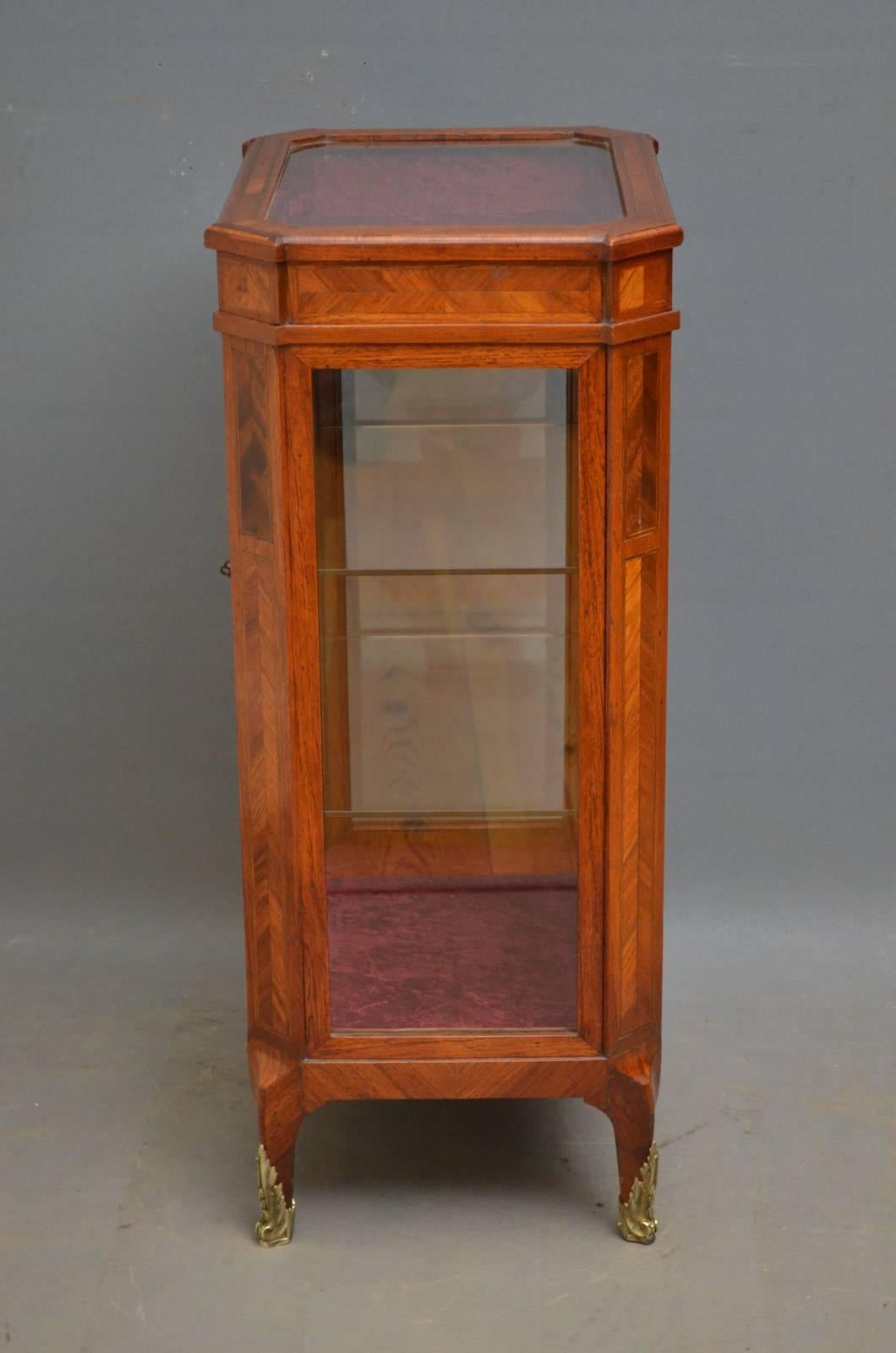 Unique French Bijouterie Cabinet 3