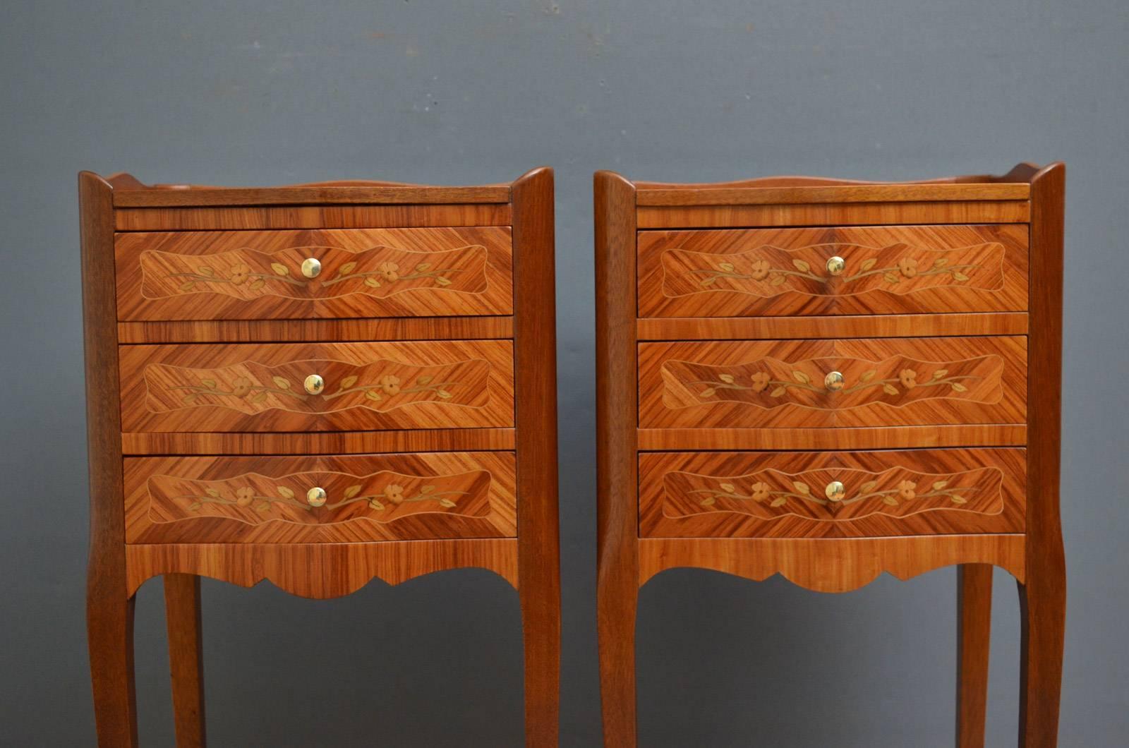 Pair of Tulipwood Bedside Cabinets In Excellent Condition In Whaley Bridge, GB